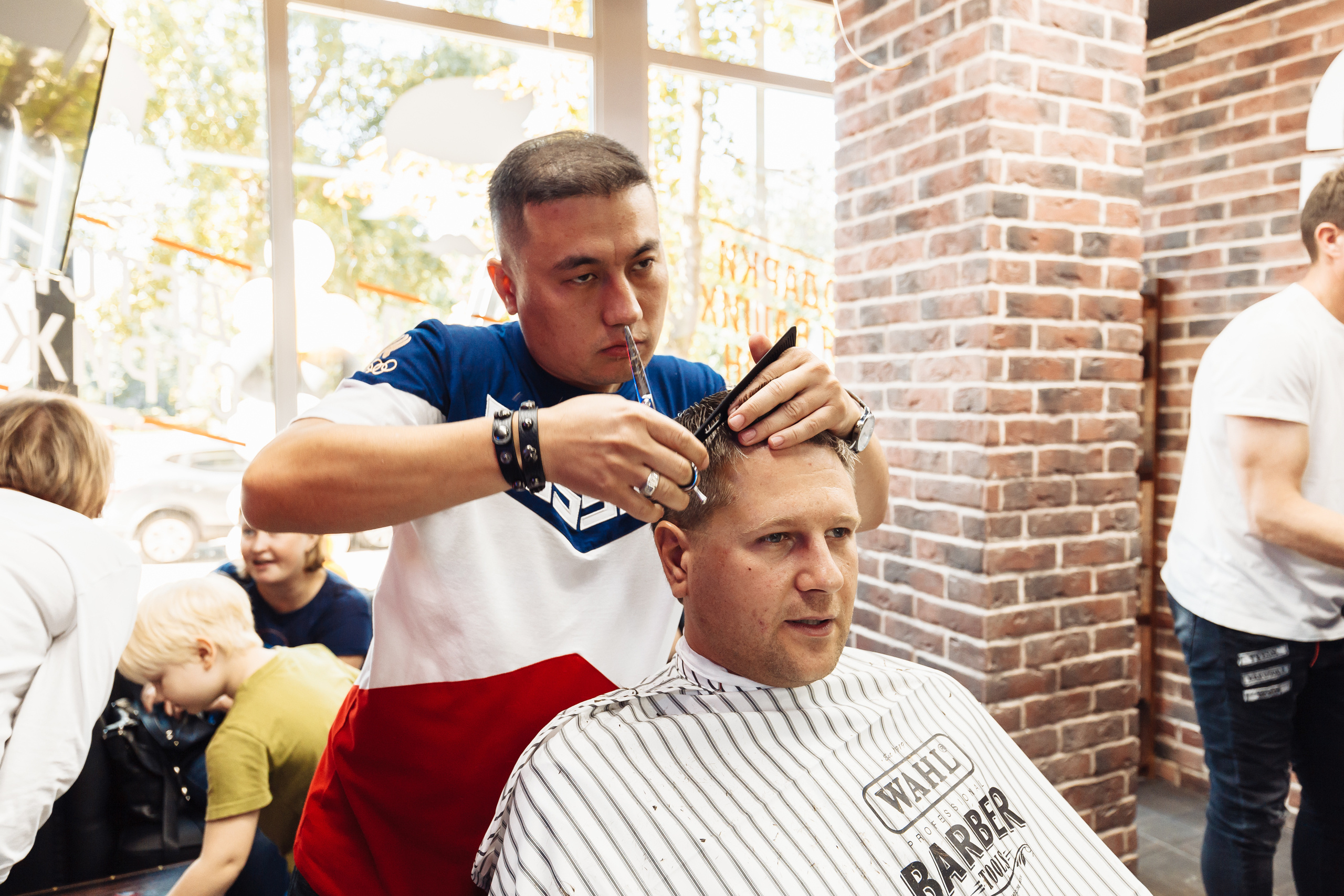 OldBoy Barbershop. Свадебный и репортажный фотограф Виталий Кислицын