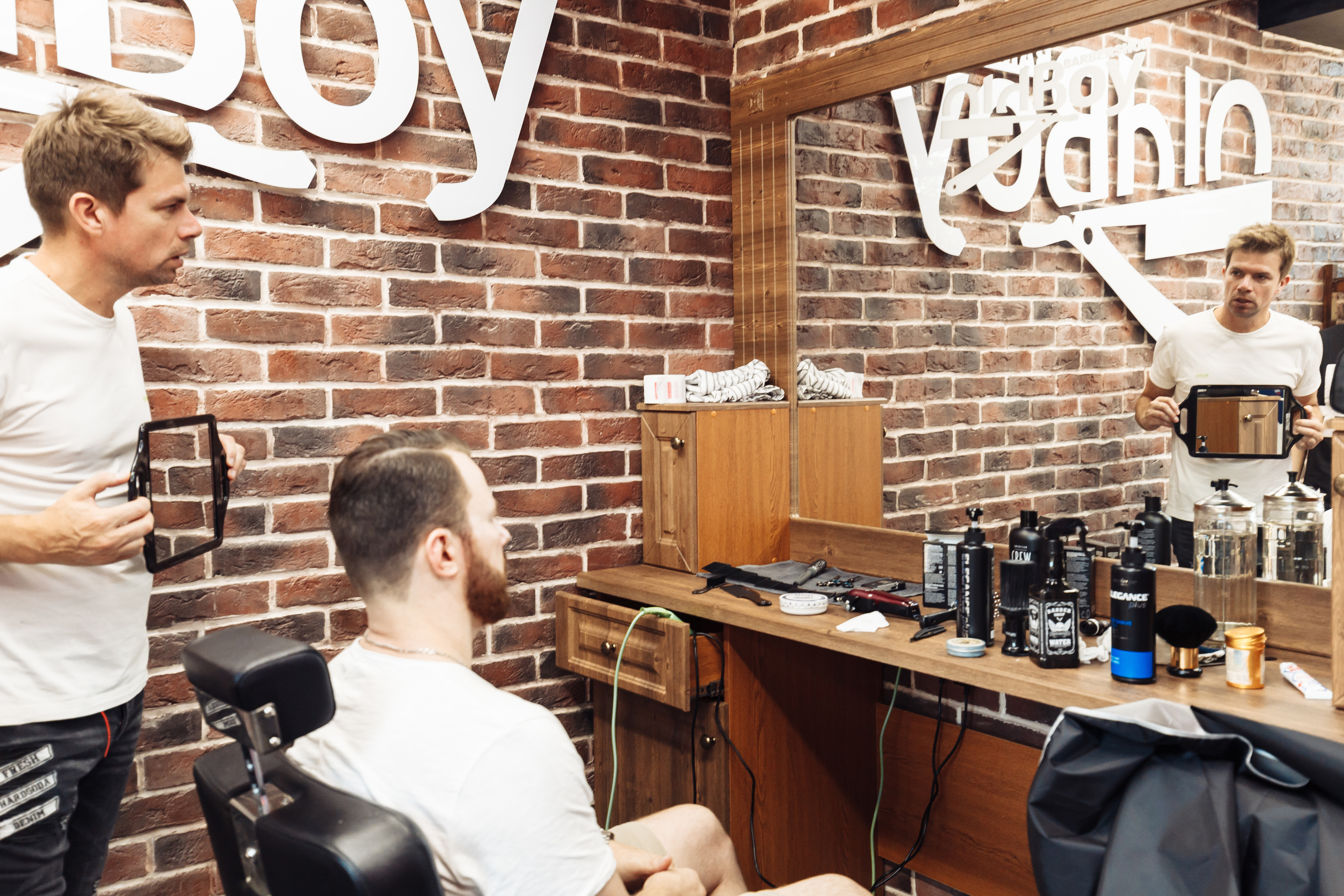 OldBoy Barbershop. Свадебный и репортажный фотограф Виталий Кислицын