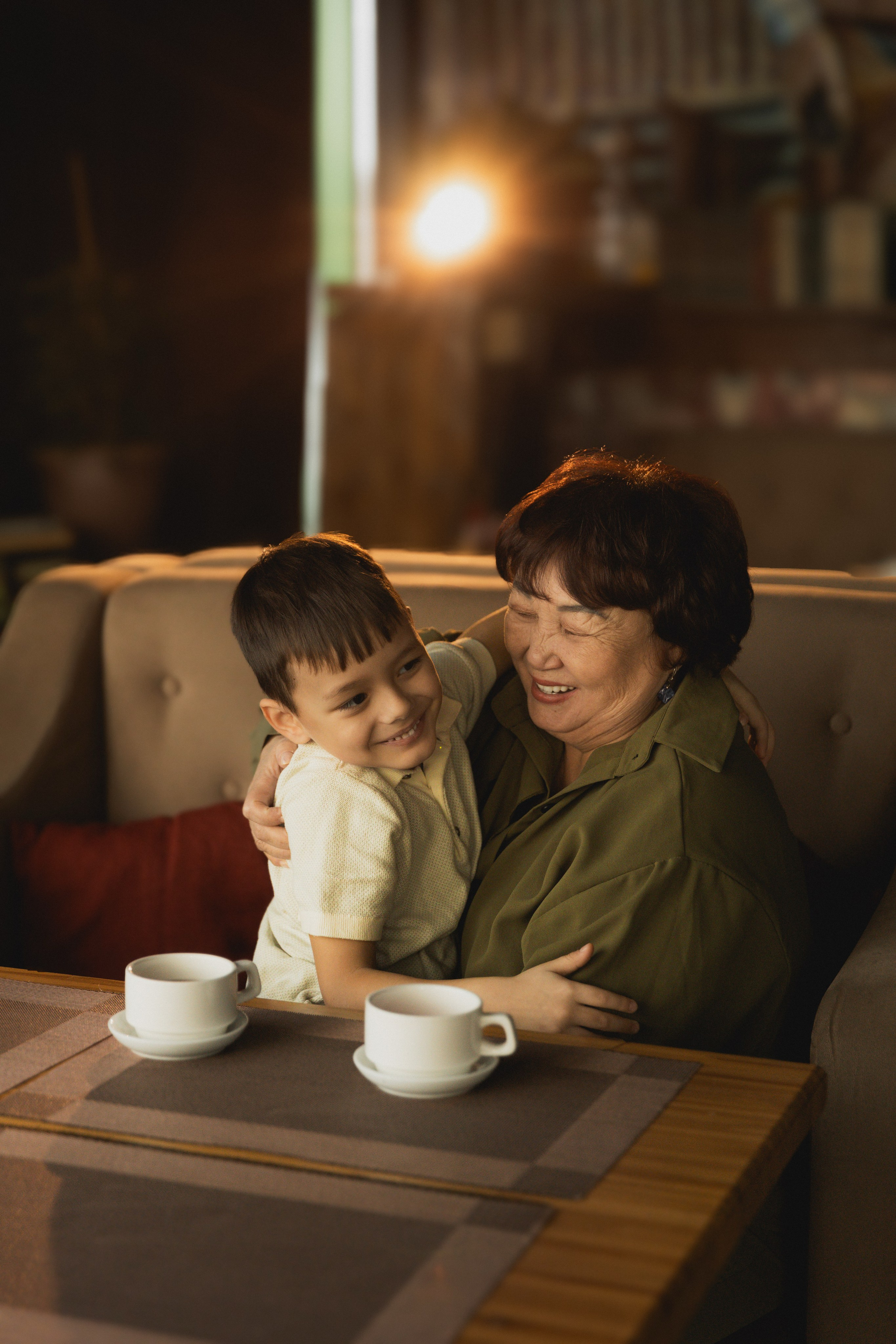 Бабушка и внук. Семейный и свадебный фотограф Лилия Матонина | Ангарск, Иркутск, Усолье-Сибирское, Байкал (Листвянка, Ольхон), Иркутская область