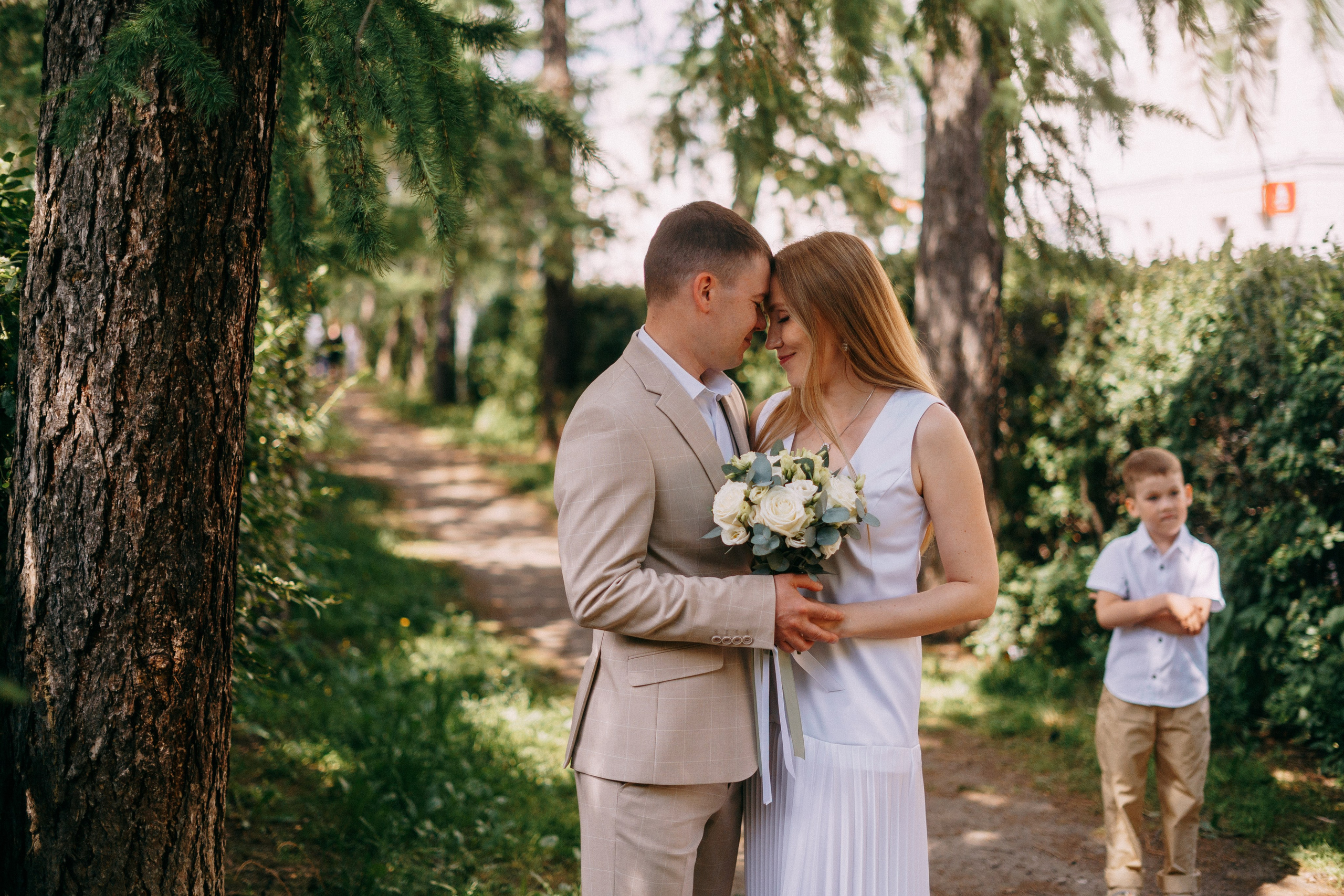 M & E. KFILMS FAMILY Свадебная фото и видеосъемка