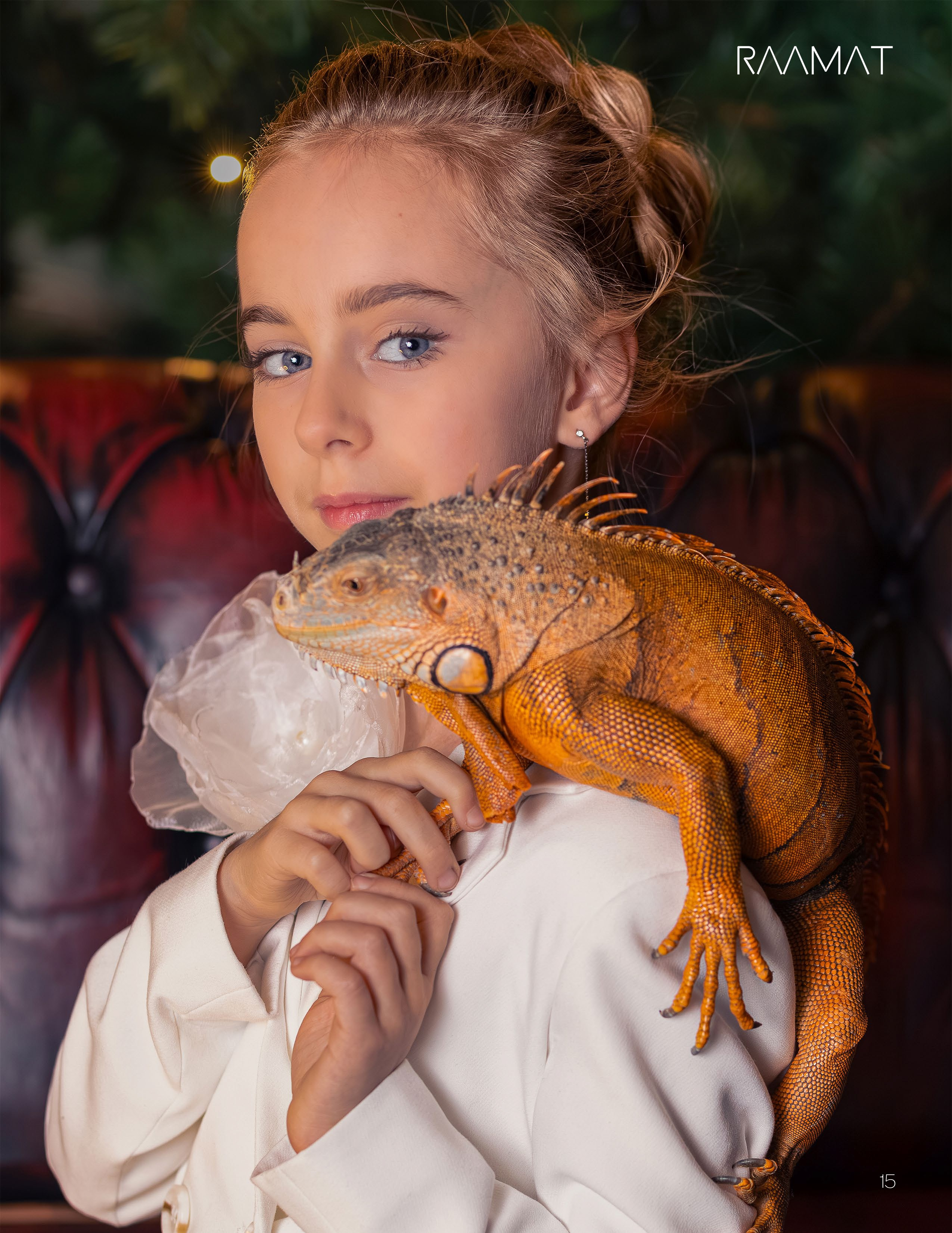 Журнал RAAMAT Magazine (Париж, Франция). Семейный и свадебный фотограф в Москве и Домодедово Анна Авилочкина