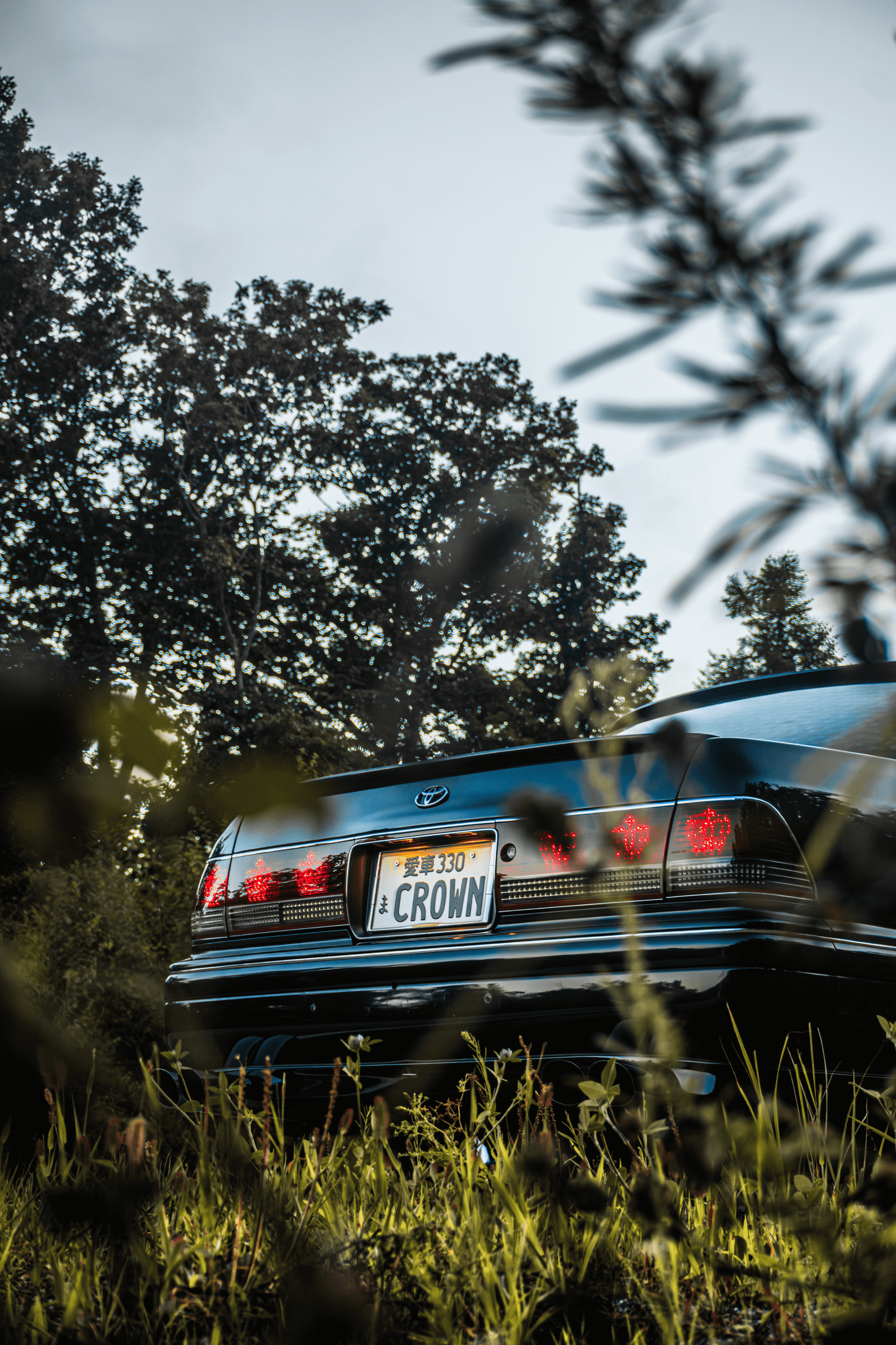 Toyota Crown S155: бриллиант в стенс-короне Владивостока