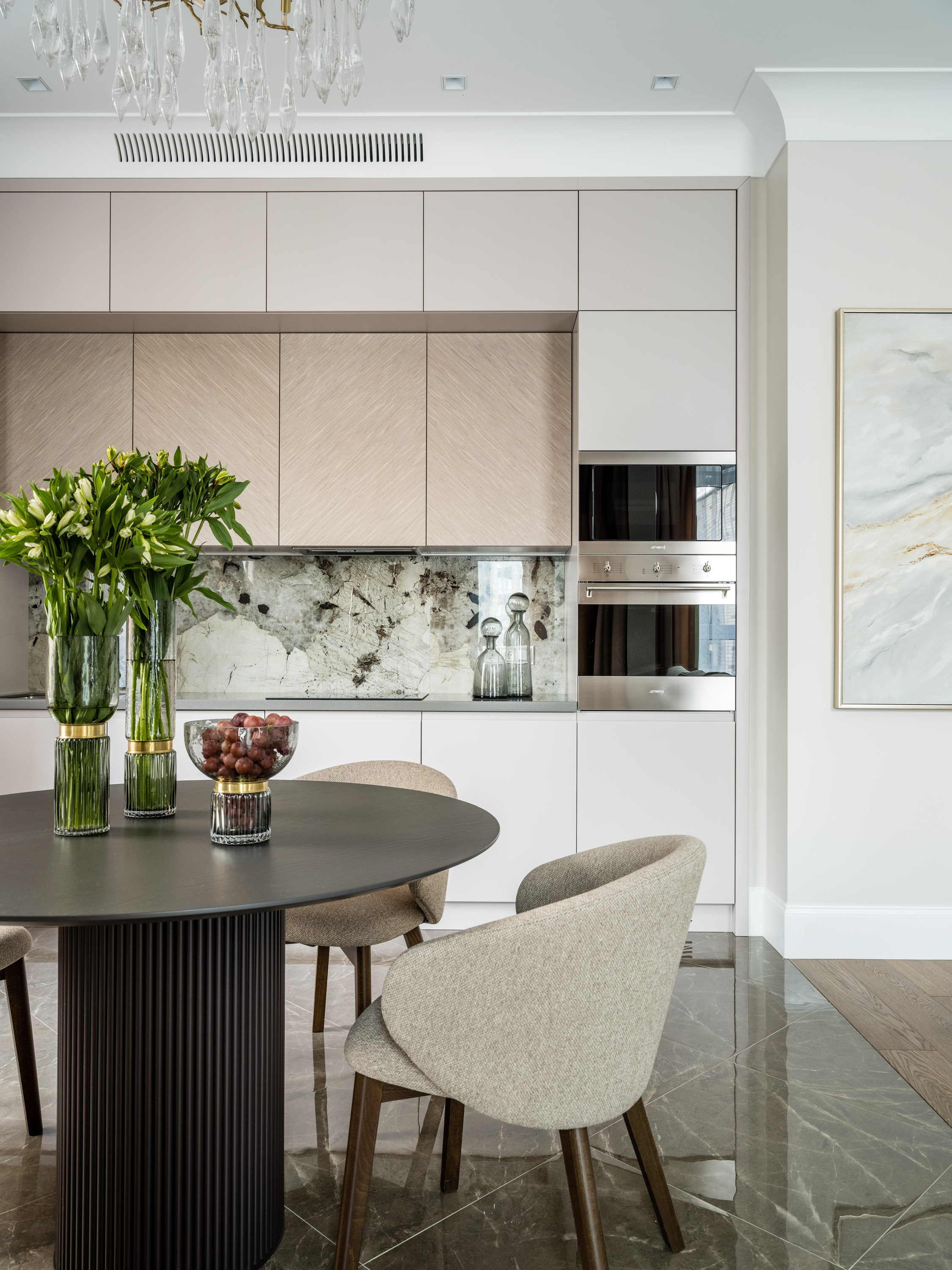 Интерьер современной кухни