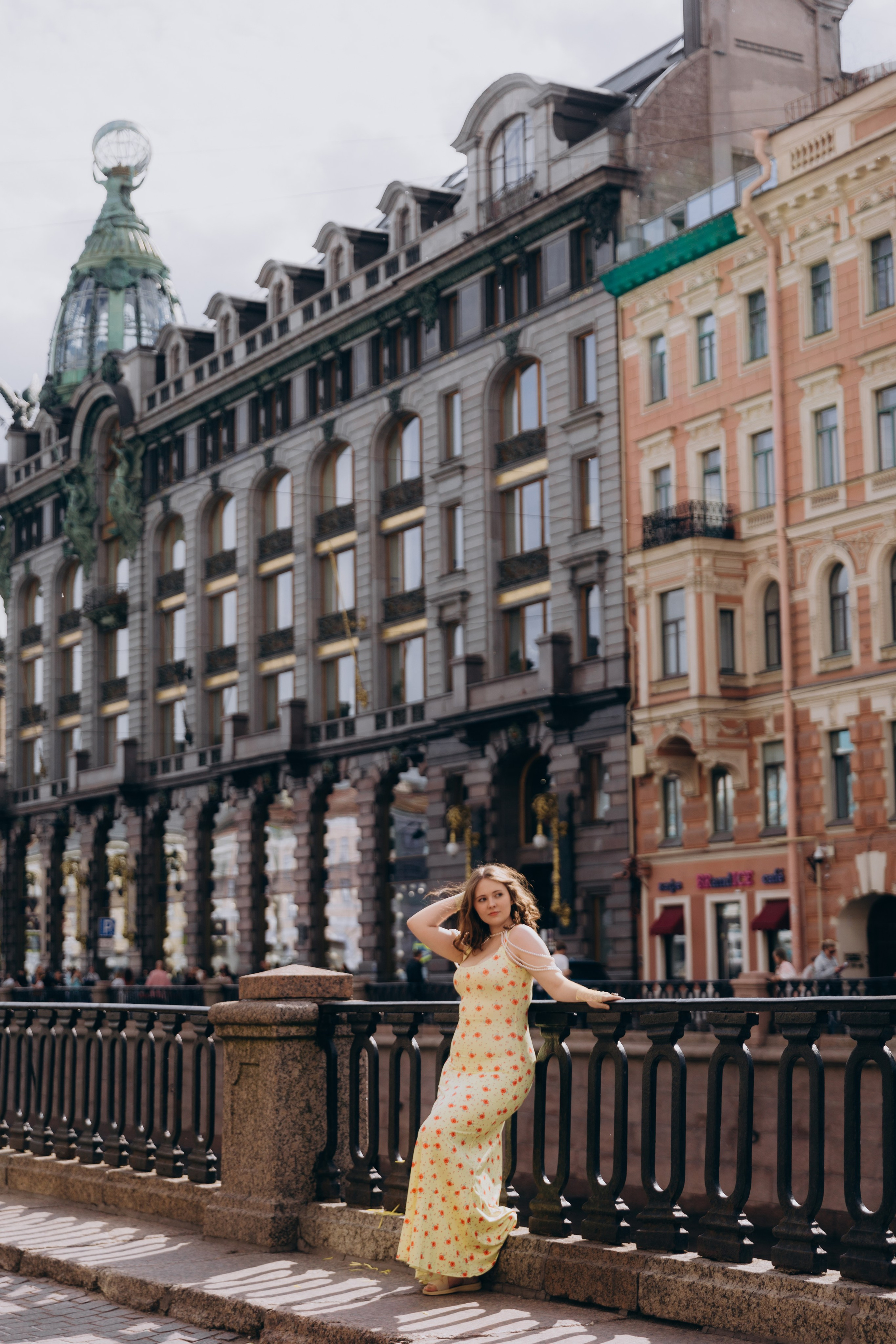 Полина | Фотосессия у Казанского собора. Фотограф в Санкт-Петербурге Разиля Идиятуллина