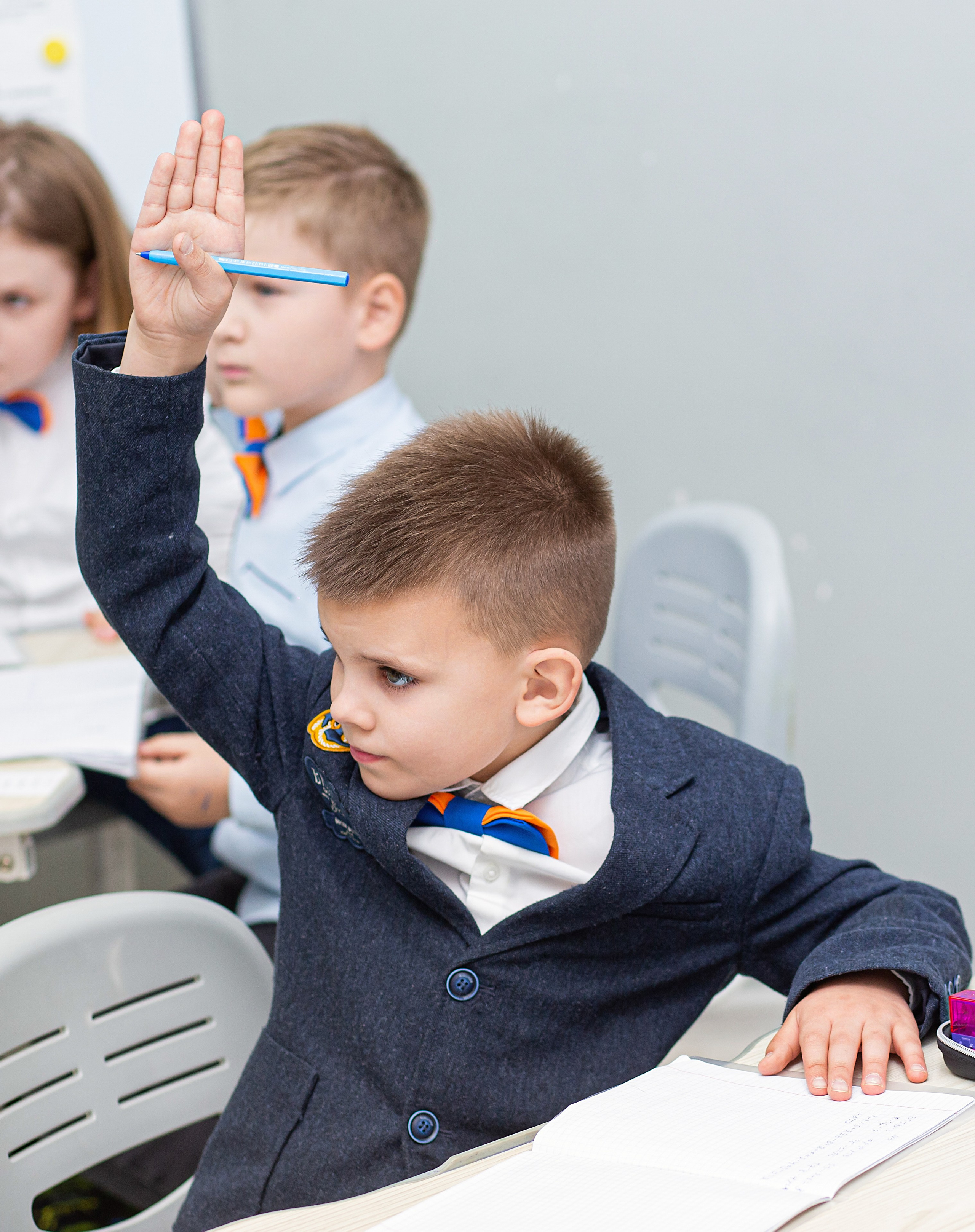 Фотосъёмка для выпускных альбомов из начальной школы. Свадебный, семейный, детский фотограф в Санкт-Петербурге