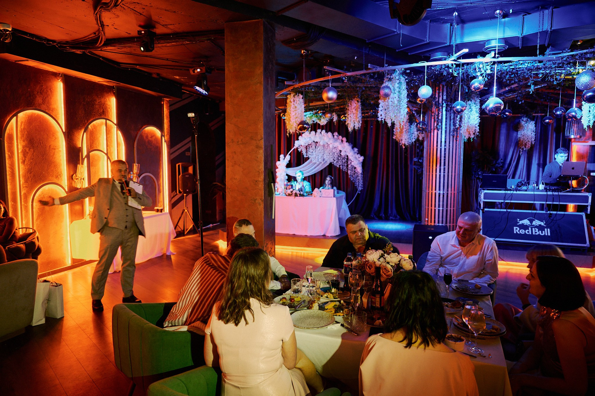 Максим и Алина. Маляревич Дмитрий свадебный фотограф