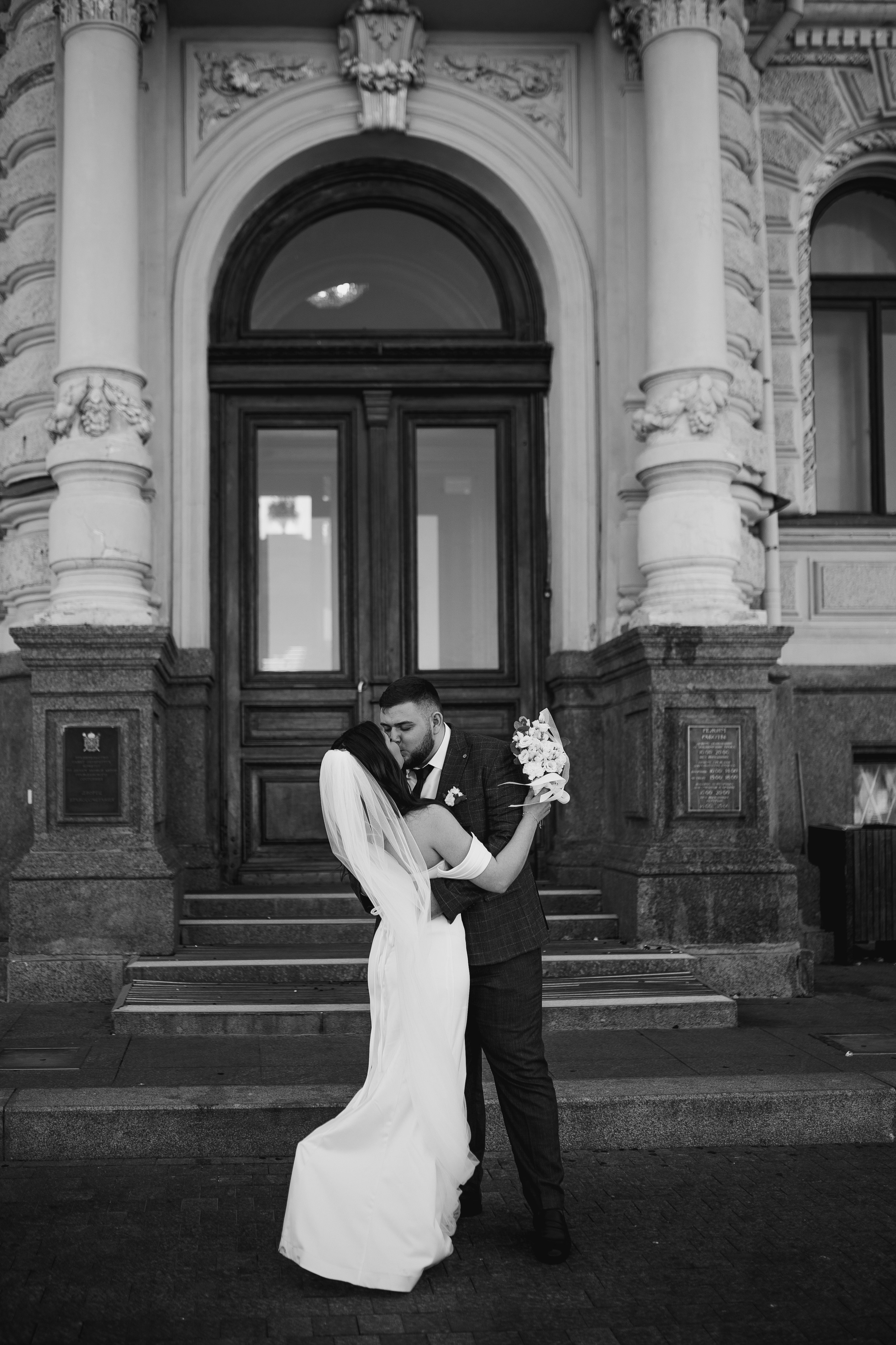 Артем и Регина | Дворец бракосочетания 1. Свадебный и love story фотограф в Санкт-Петербурге