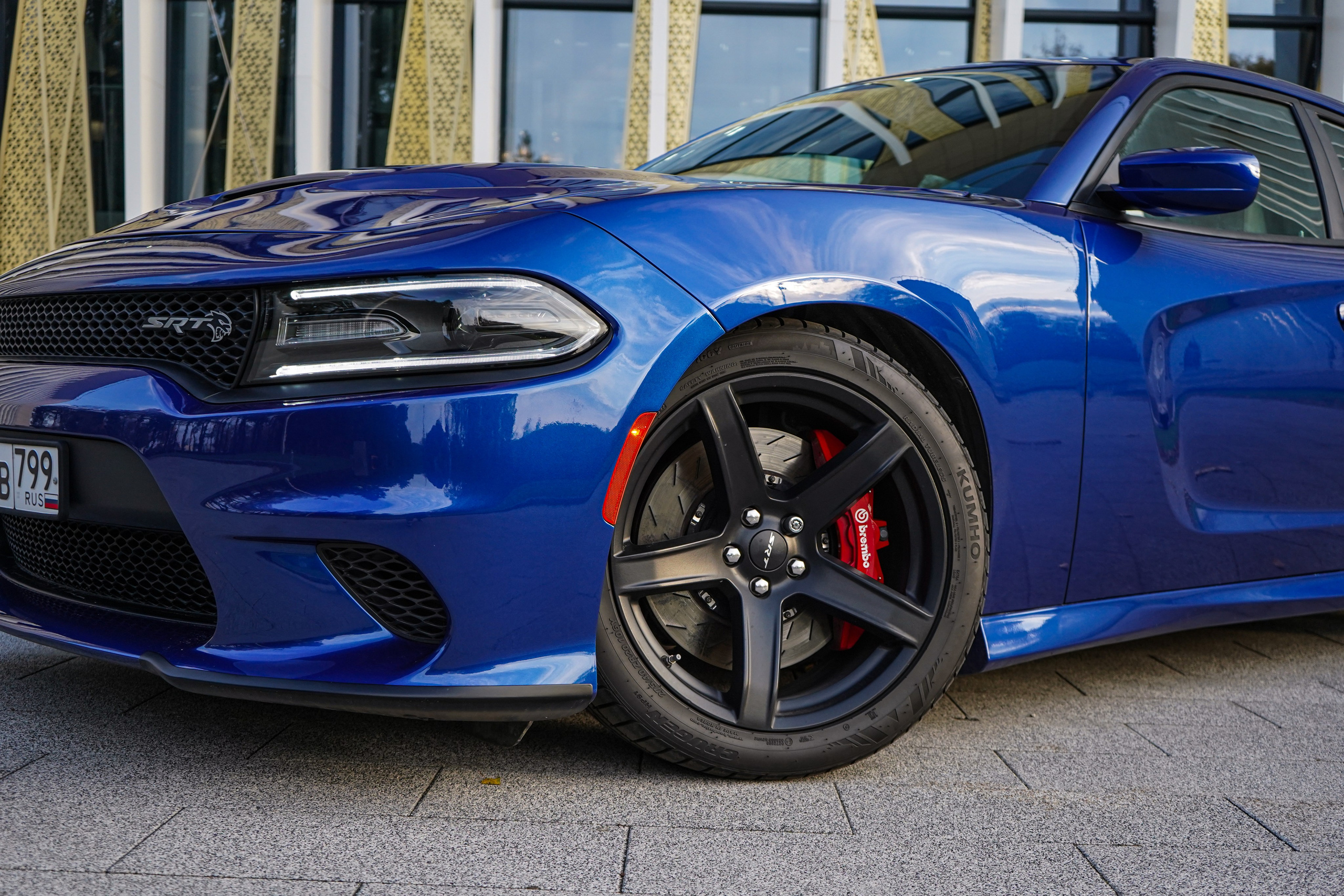 Dodge Charger Hellcat. Автомобильный фотограф Шакая Кирилл