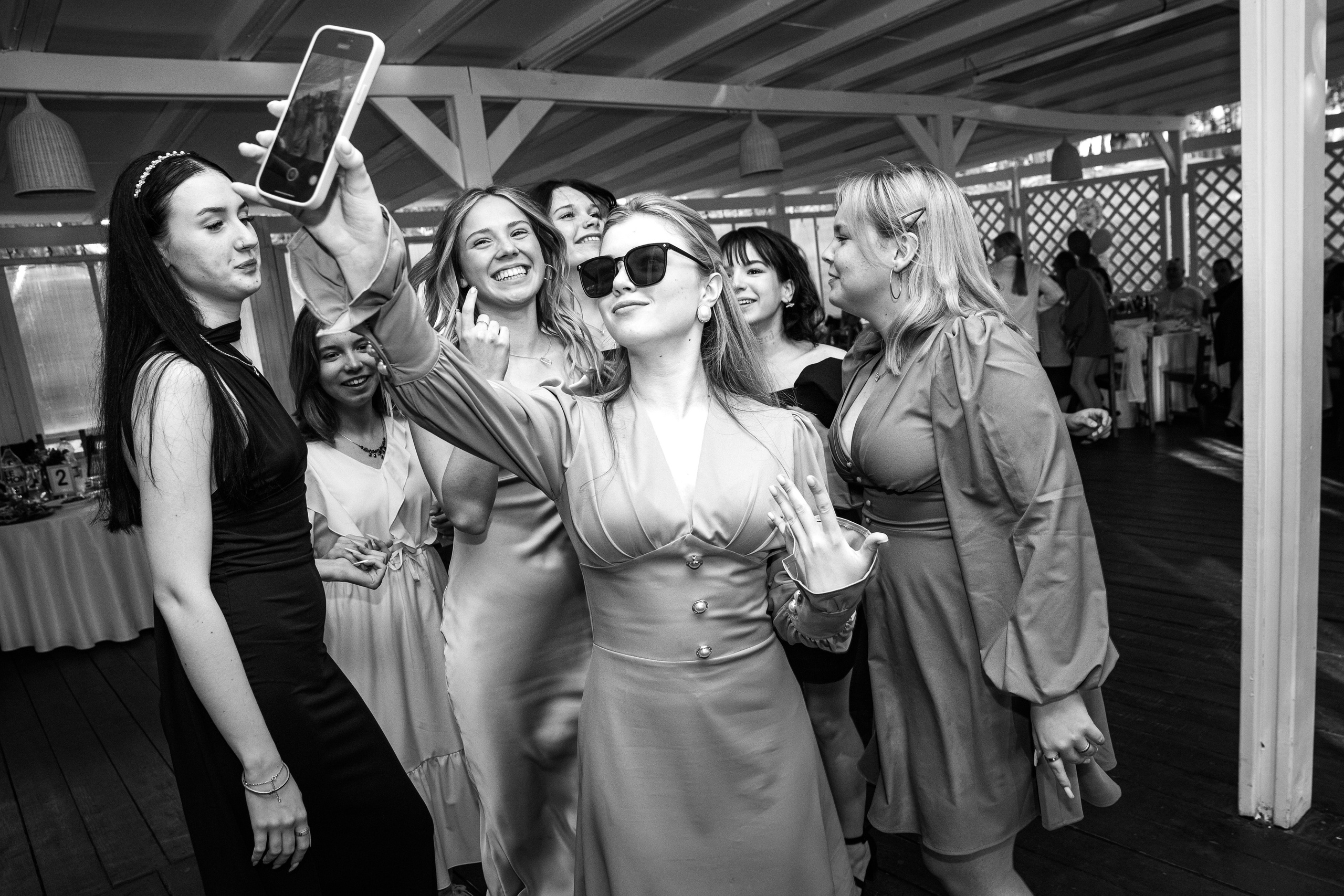 26.06.2024 Выпускной Залесье 9А. Маша Гонтарь Семейный домашний репортажный фотограф в Санкт-Петербурге