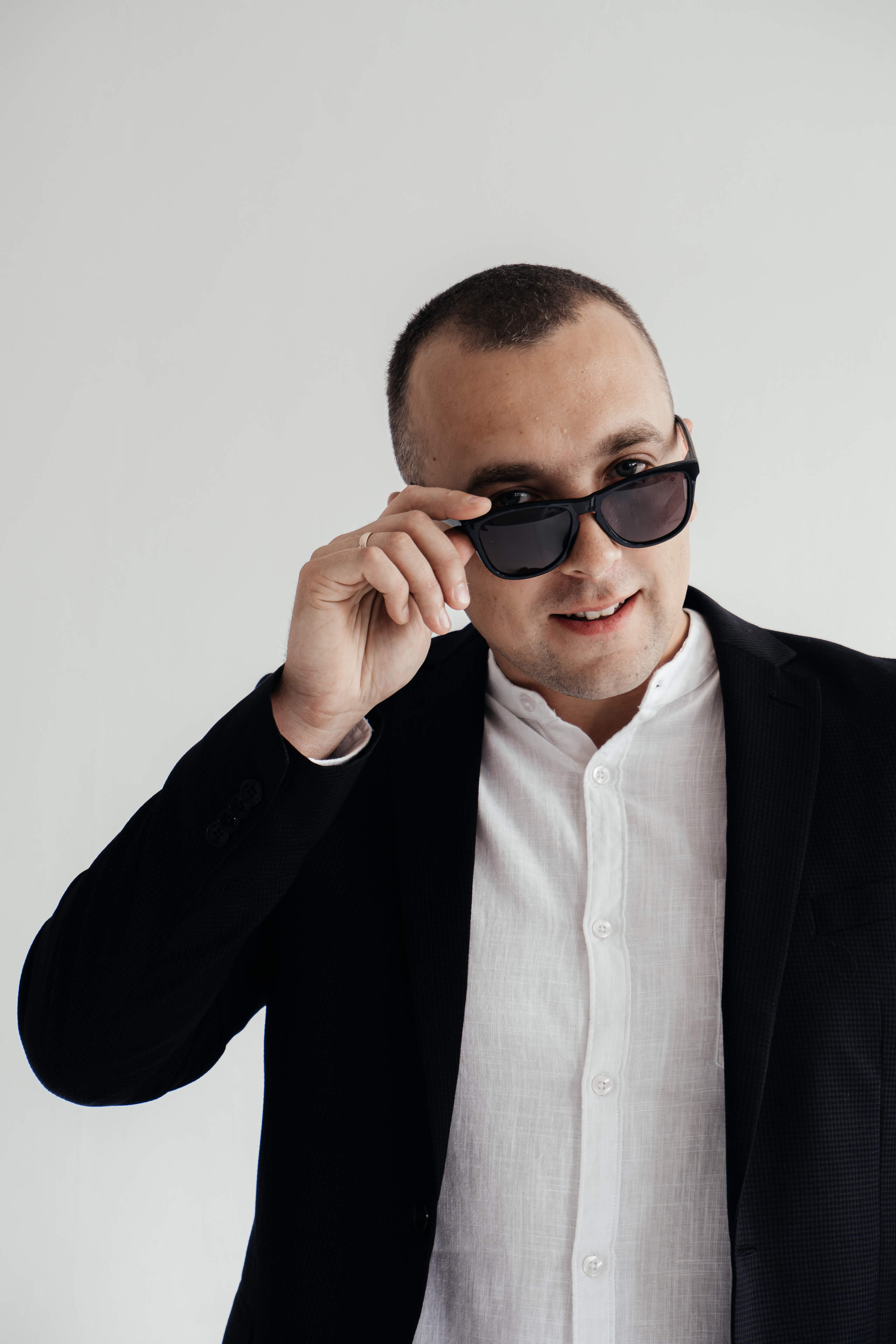 Андрей — контент для ди-джея