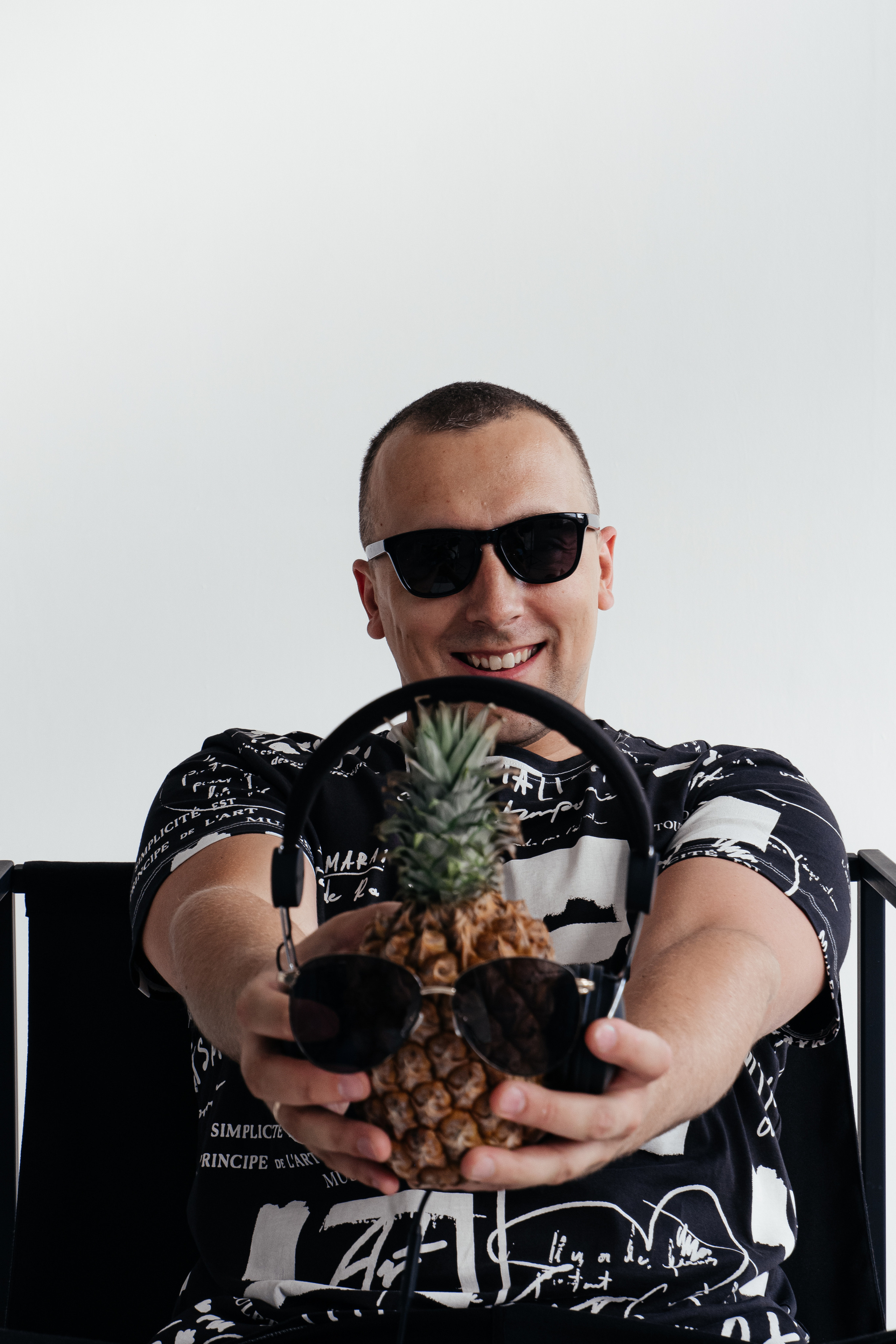 Андрей — контент для ди-джея