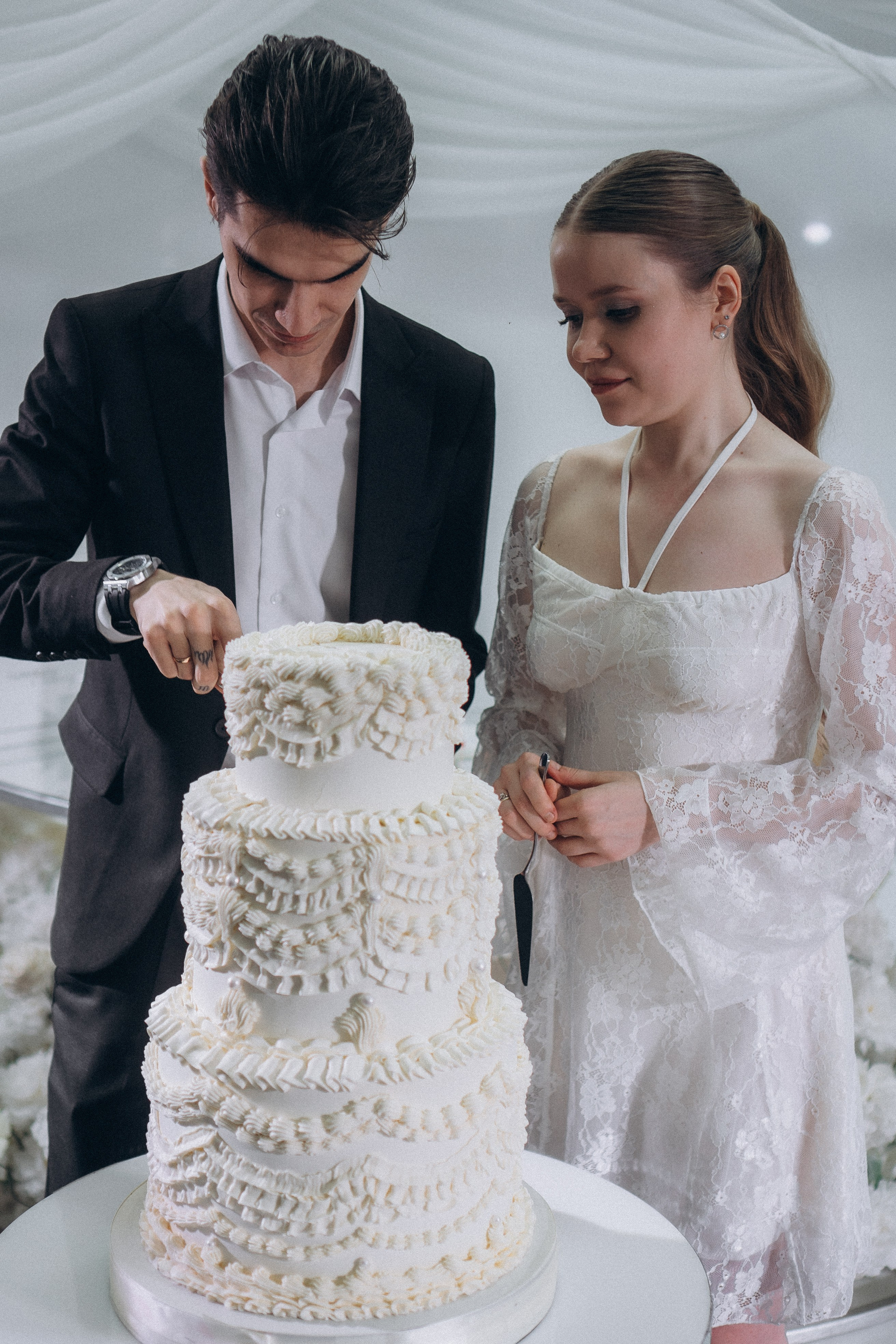 СВАДЕБНАЯ СЬЕМКА СБОРОВ В ОТЕЛЕ И ВЫЕЗД НА ЦЕРЕМОНИЮ (СНЯТО В СИБИРЕ В НИЖНЕВАРТОВСКЕ). Профессиональный фотограф, Санкт-Петербург — Виктория Богомолова