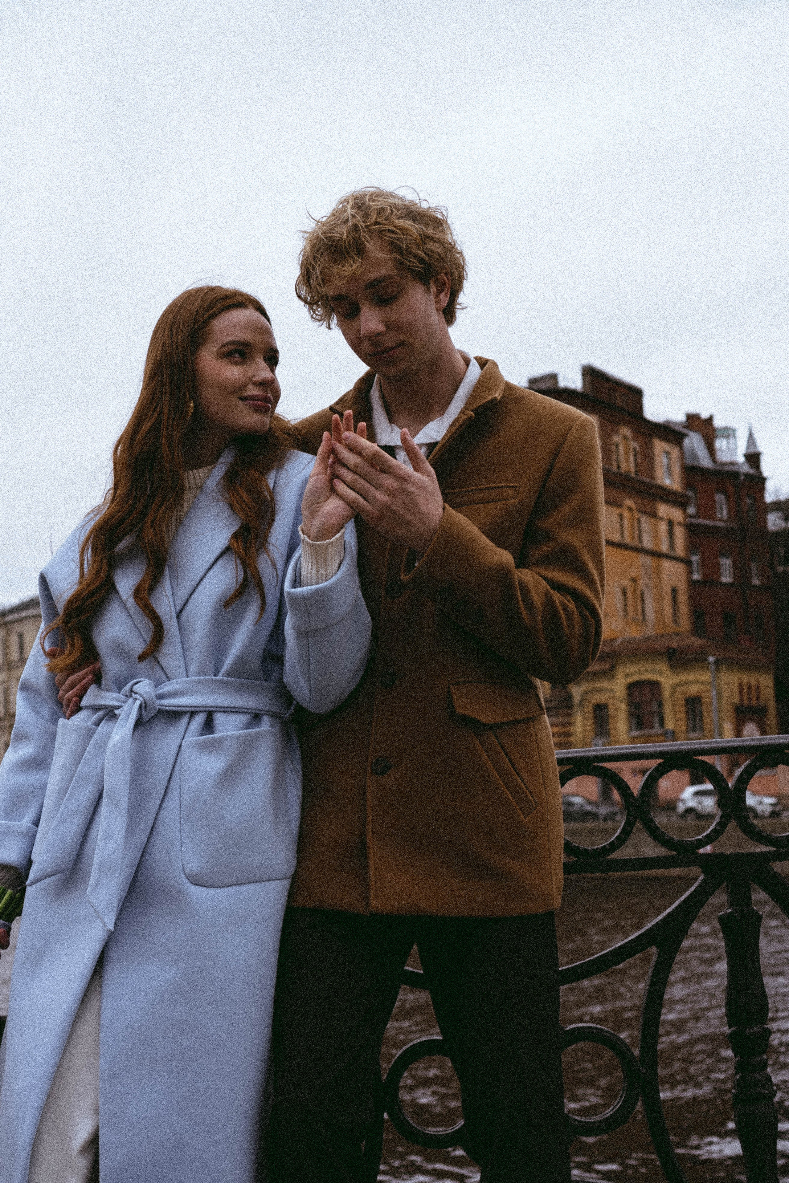 СВАДЕБНАЯ СЬЕМКА В ОТЕЛЕ. СБОРЫ ЖЕНИХА И НЕВЕСТЫ И ТАКЖЕ ТОР И ПОДГОТОВКА К ПРОГУЛКЕ И ПРОГУЛКА ПО ПЕТРОГРАДКЕ. Профессиональный фотограф, Санкт-Петербург — Виктория Богомолова