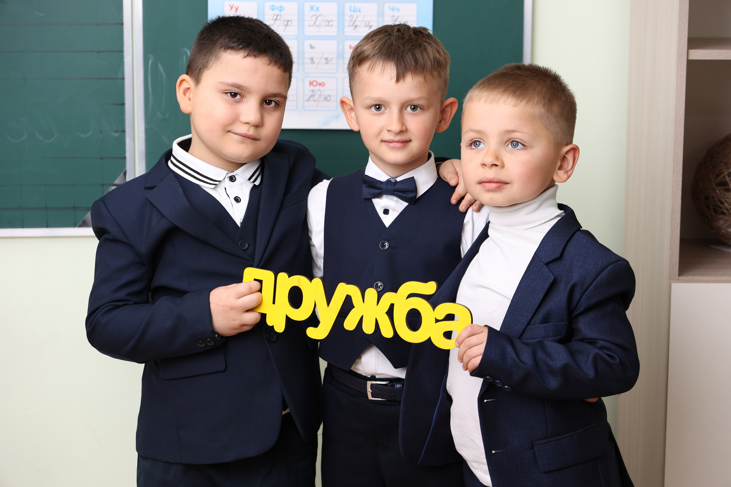 Альбомы для 1 классов. Выпускные альбомы в Луганске. Фотограф Наталья Головченко
