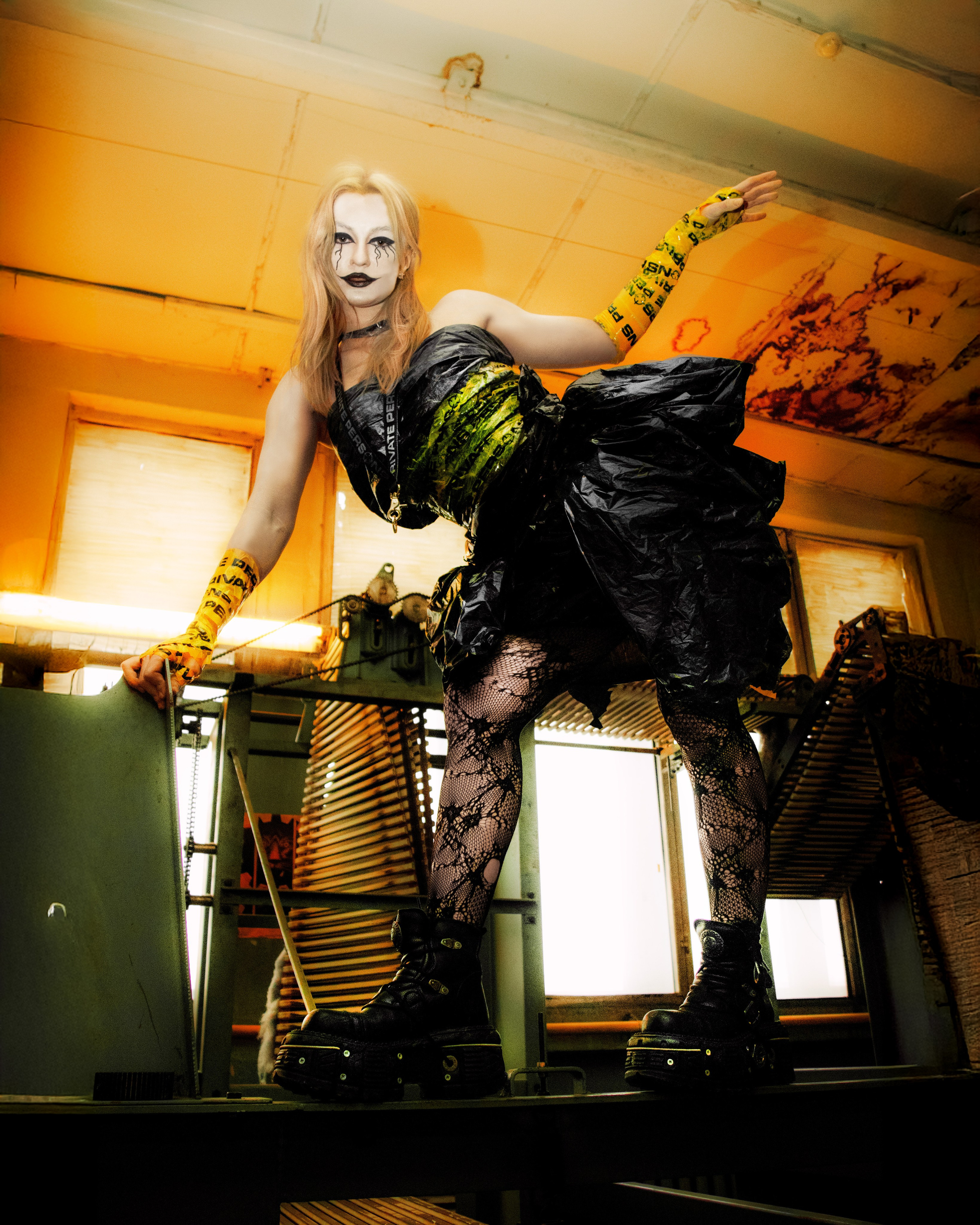 PRIVATE PERSONS. Electro_agent