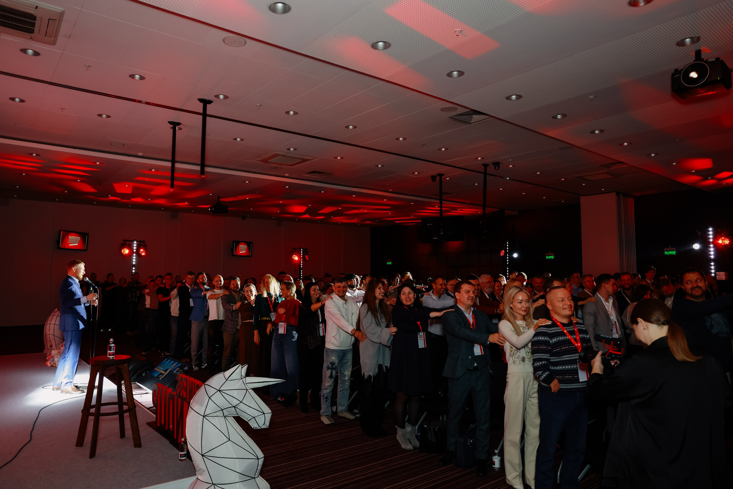 BUSNESS STANDUP с Оскаром Хартманном. Фотограф Юлия Мальцева