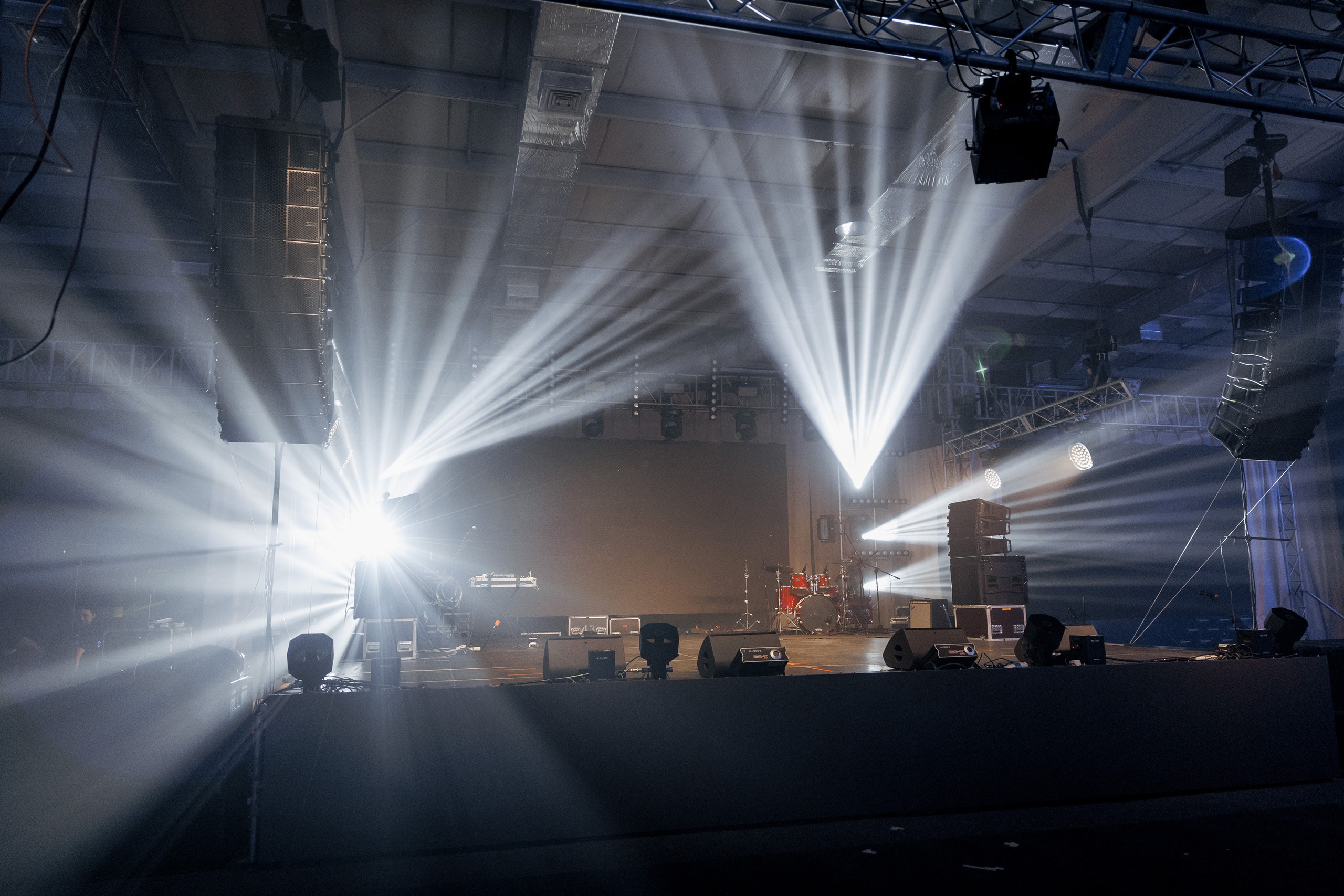 Сервико 30 лет. Свадебный фотограф в Иркутске Сапаров Александр