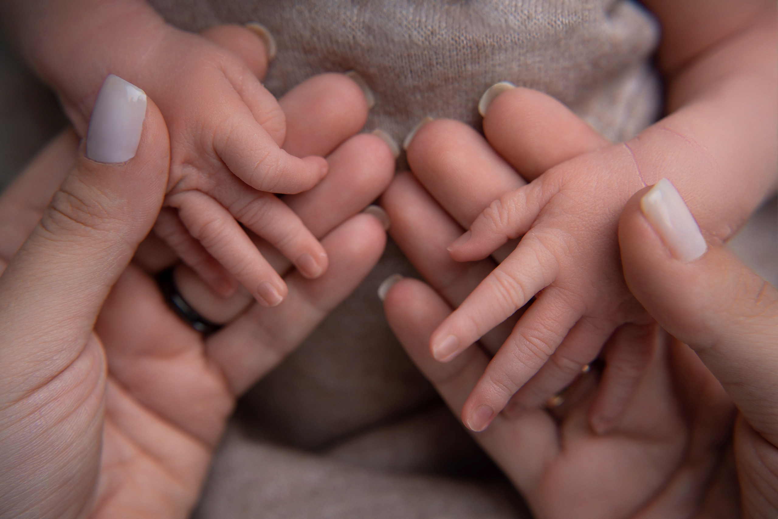 Фото с родителями/Макроснимки. Фотограф новорожденных Оренбург и свадебный фотограф Оренбург