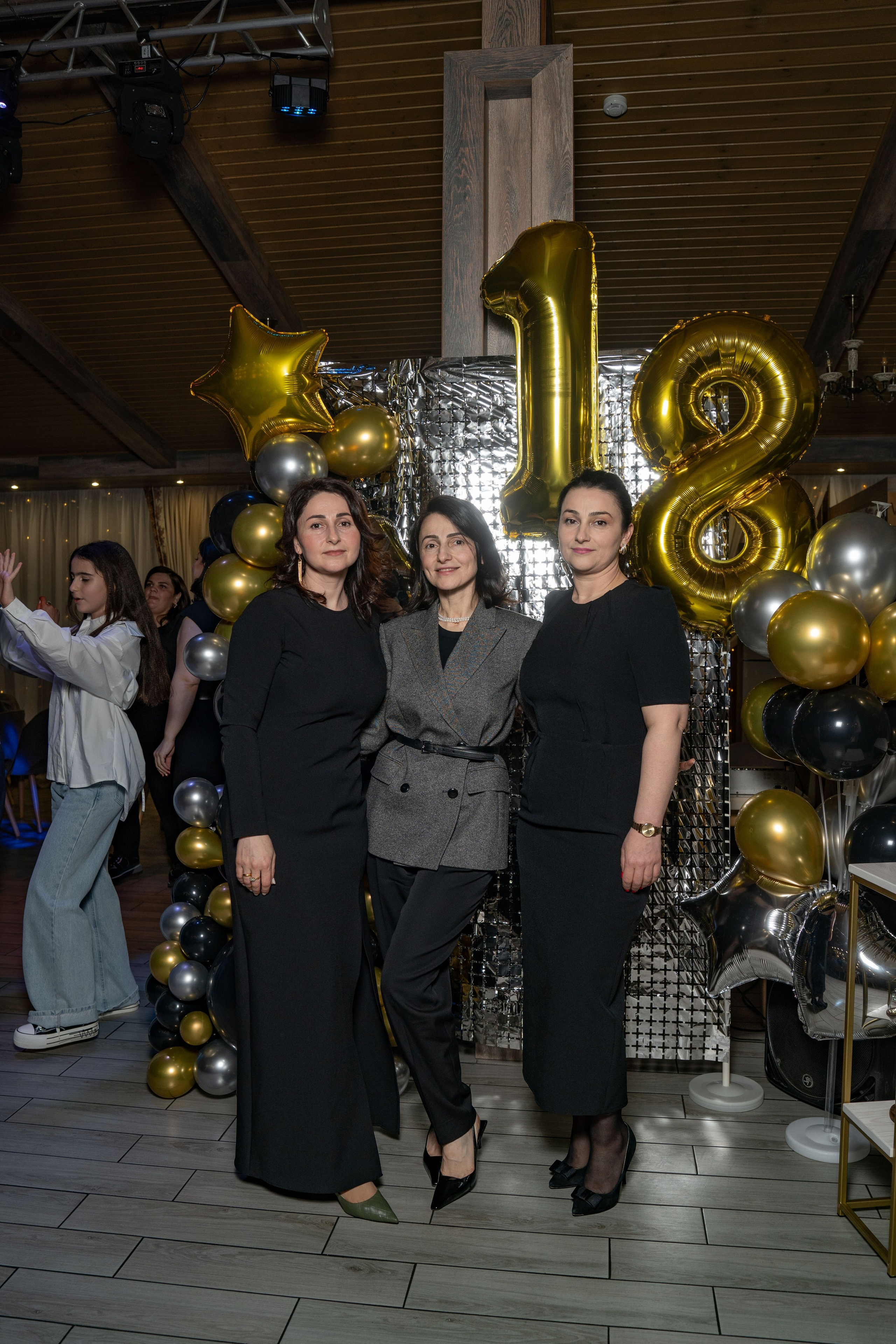 ДНИ РОЖДЕНИЯ. Свадебный, семейный, фэшн фотограф, школьный фотограф в Сочи