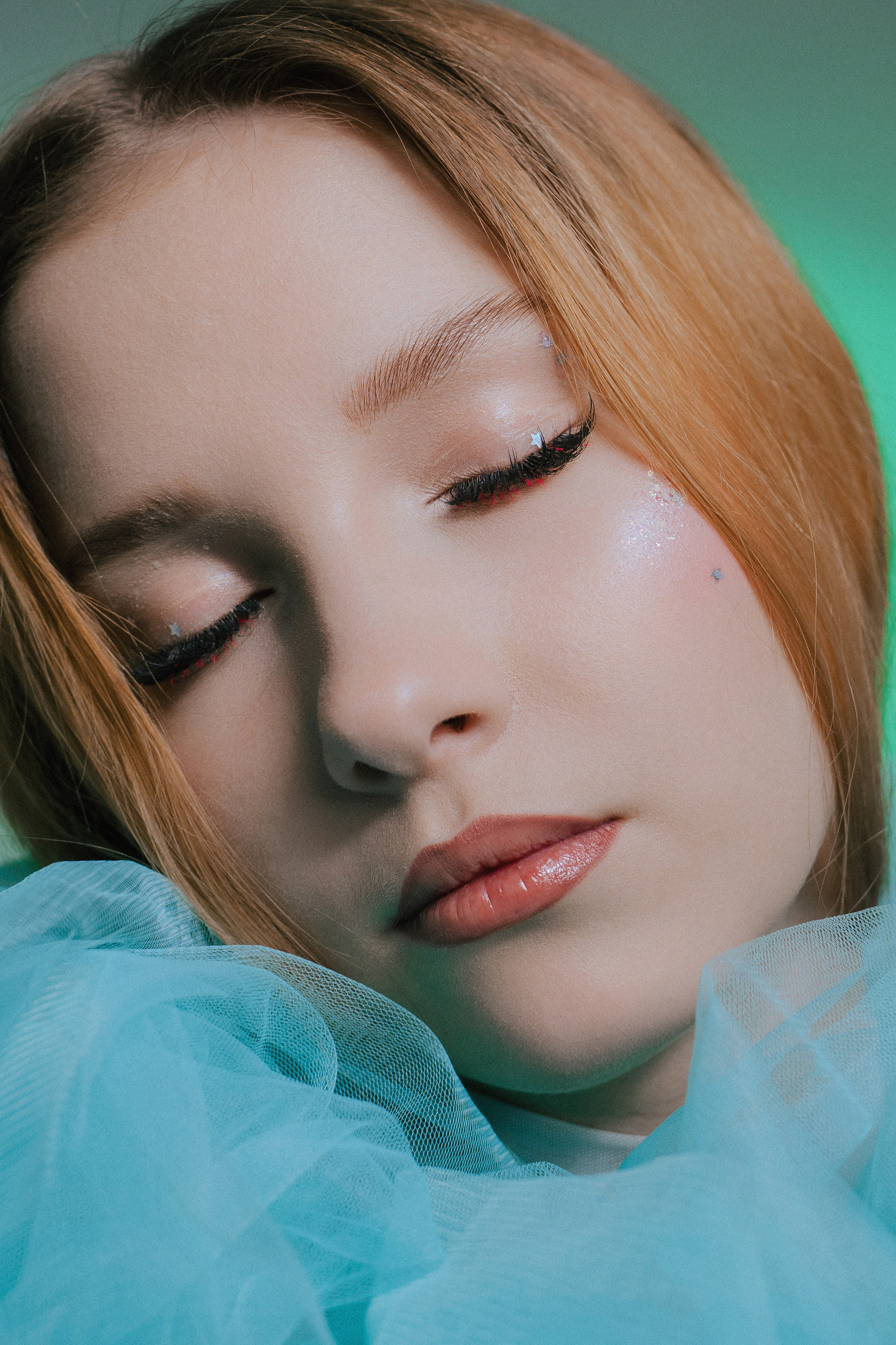 Фотопроект портрет. Фотограф Ярмишко Дарья. Выпускные фотокниги