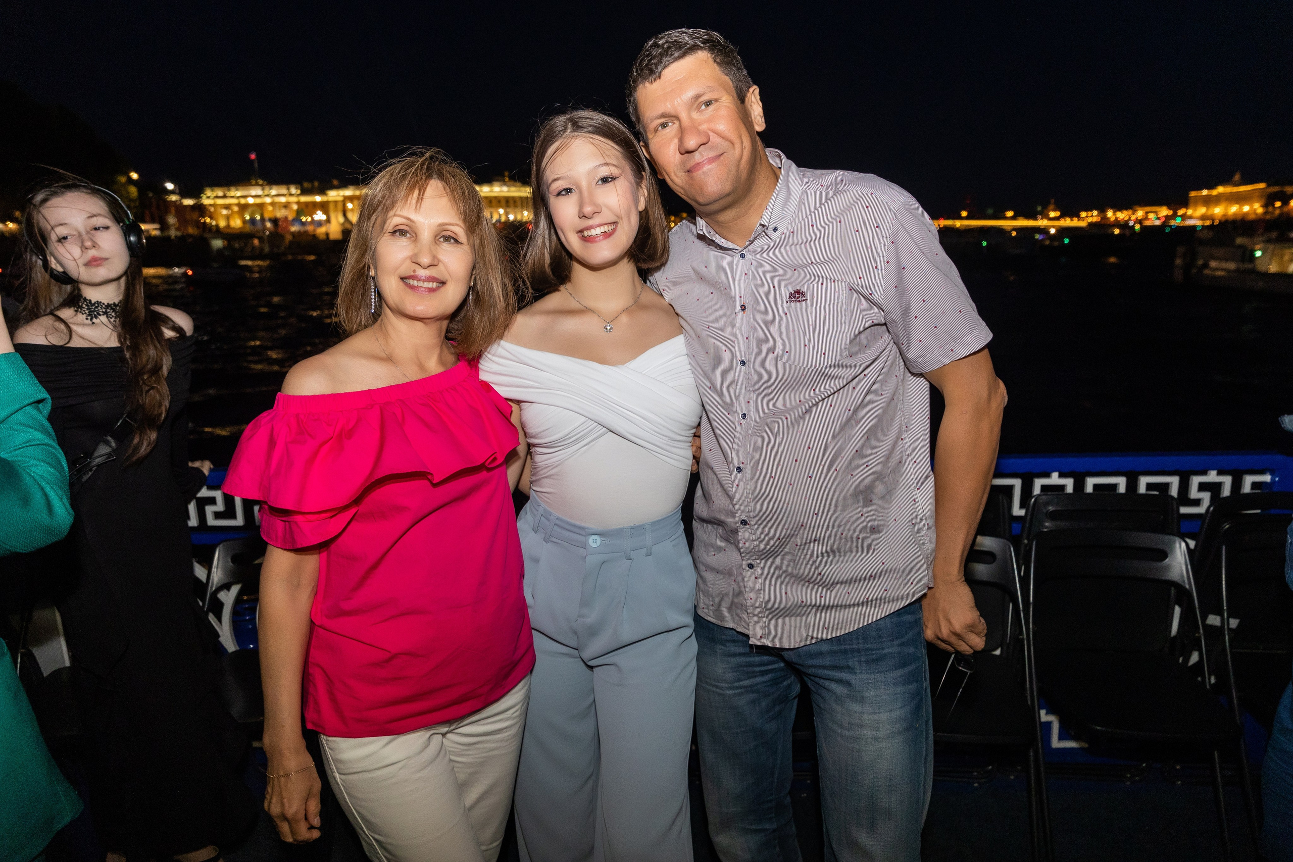 Выпускной на караблике 9 класс. Фотограф в Санкт-Петербурге Закута Ольга