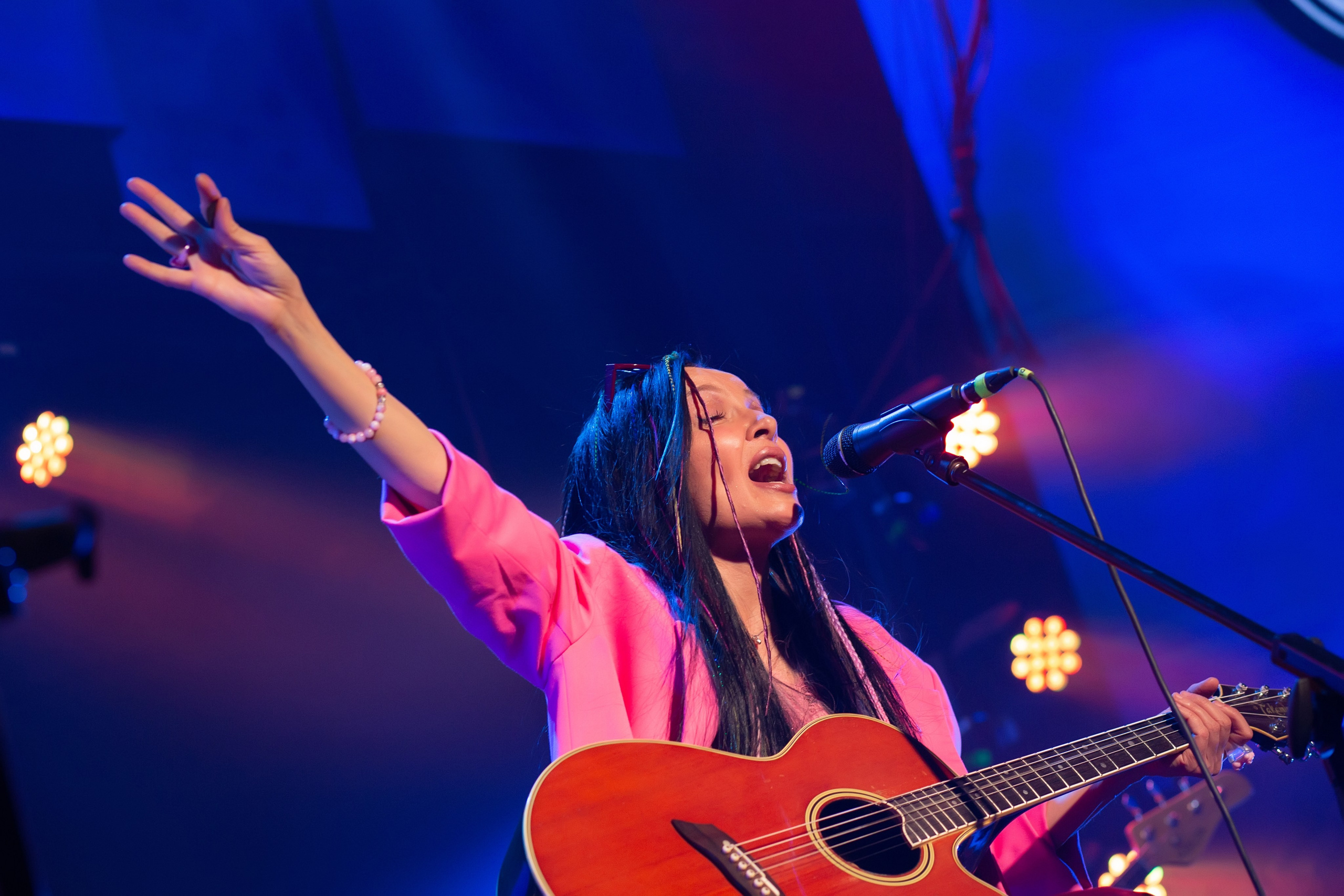 Фотосъемка концерта Маша и Медведи в клубе Jagger СПБ. Портретные фотосессии, контент-съемки, репортаж