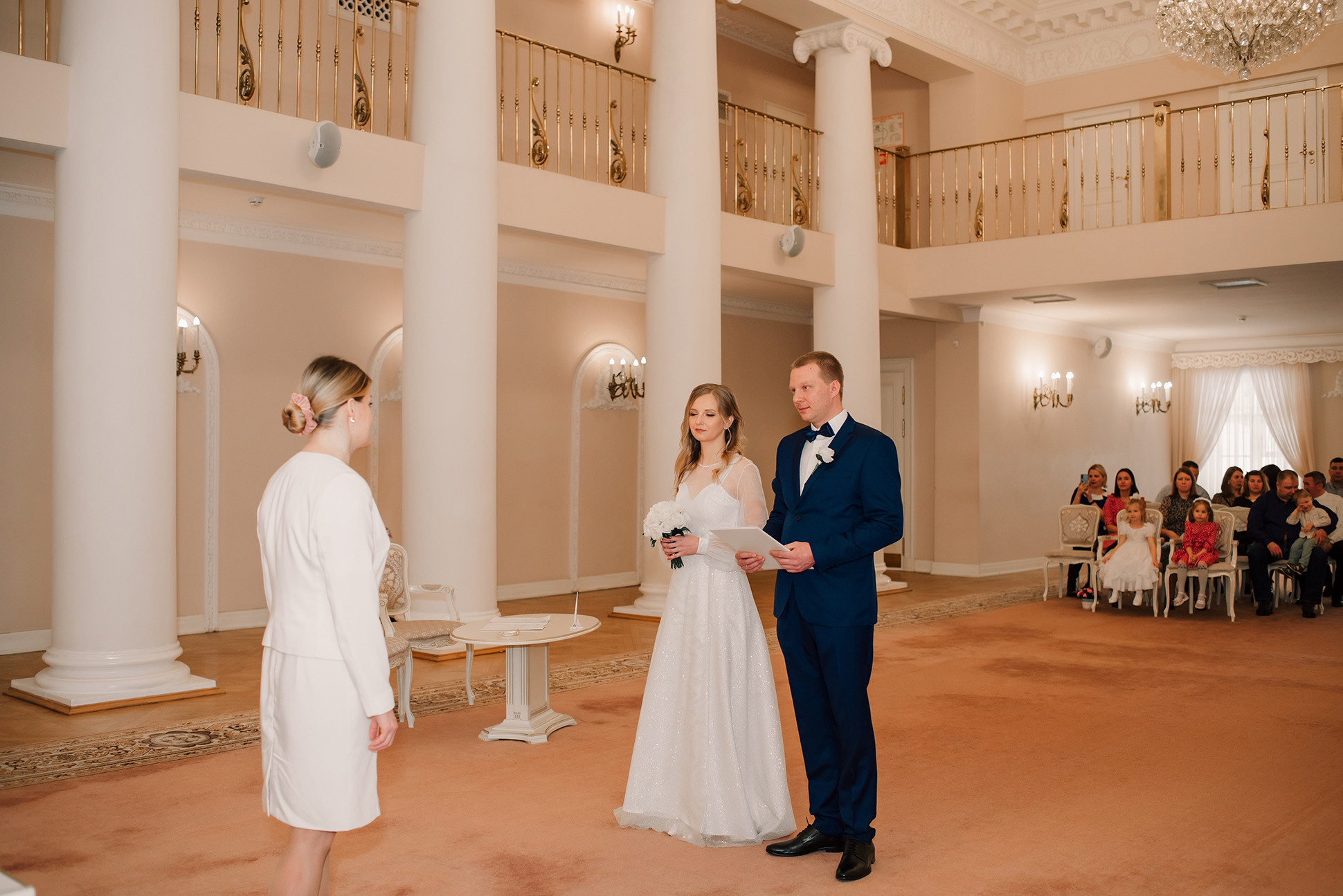 Свадебная фотосессия в Пушкине. Семейный и Свадебный фотограф. Санкт-Петербург. Пушкин