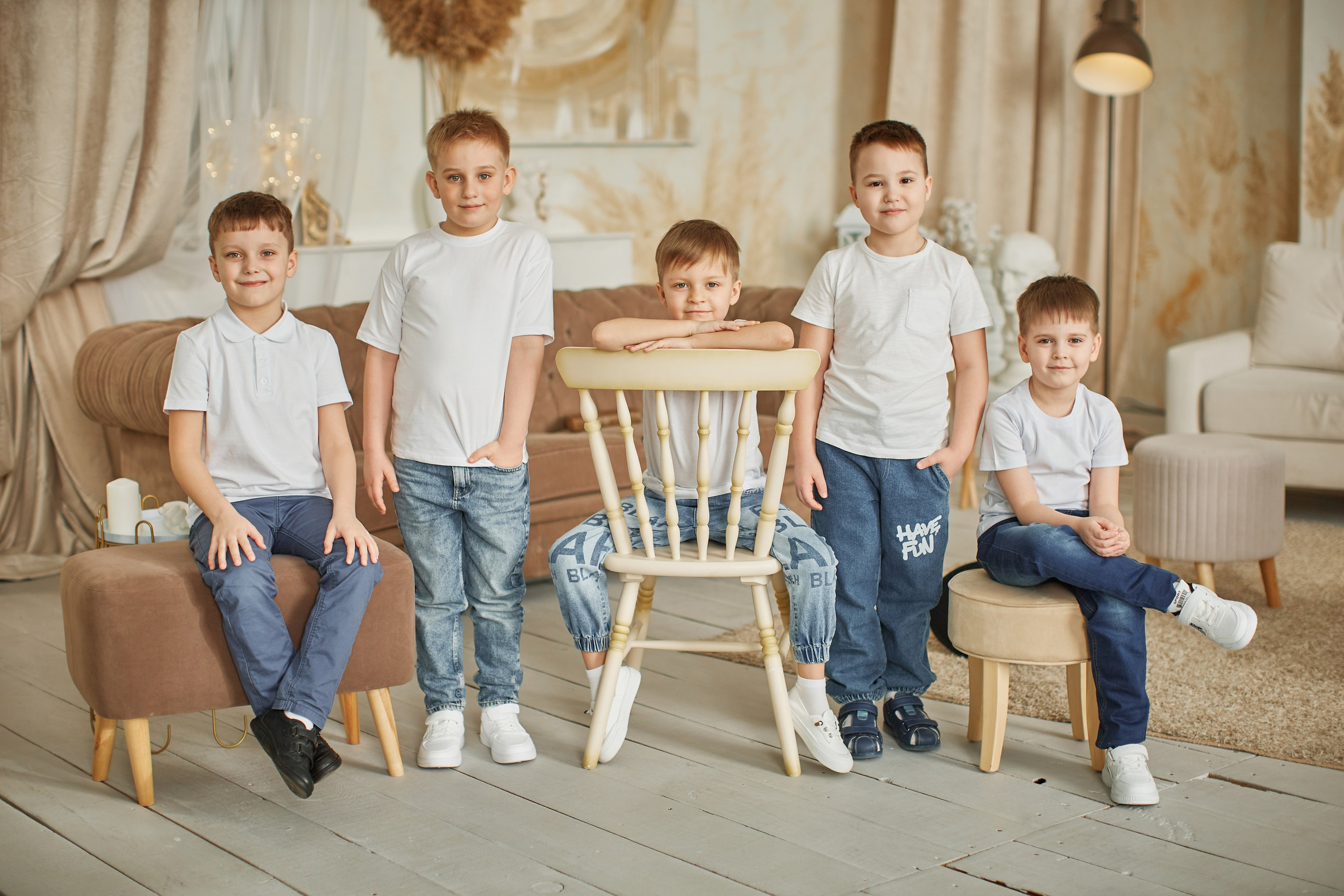 Групповые. Выпускные альбомы в городе Курган для всех