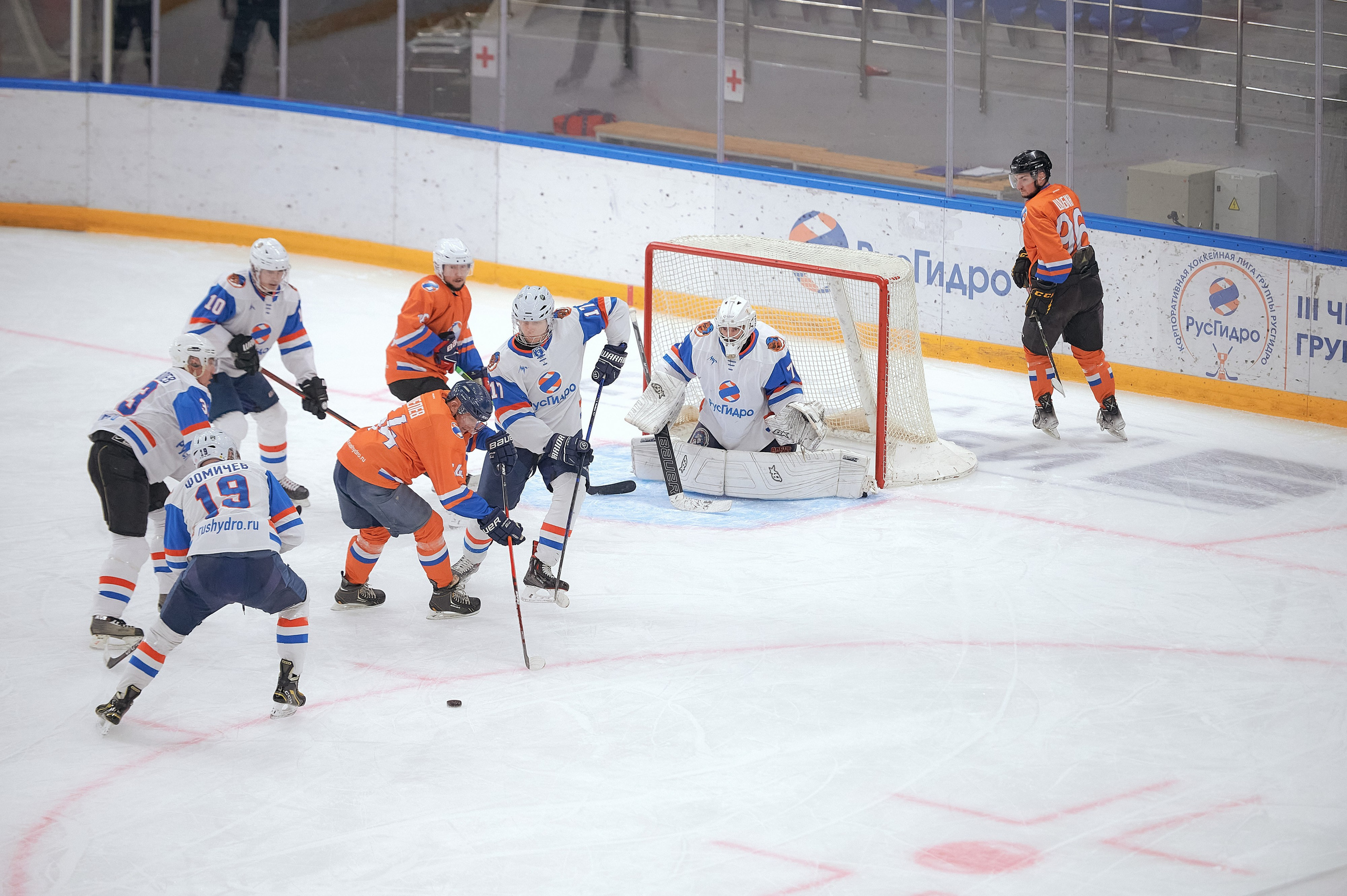 Портфолио репортажной фотосъёмки: Кристалл арена — Хоккей — РусГидро. Фотограф Яковлев Роман — Красноярск