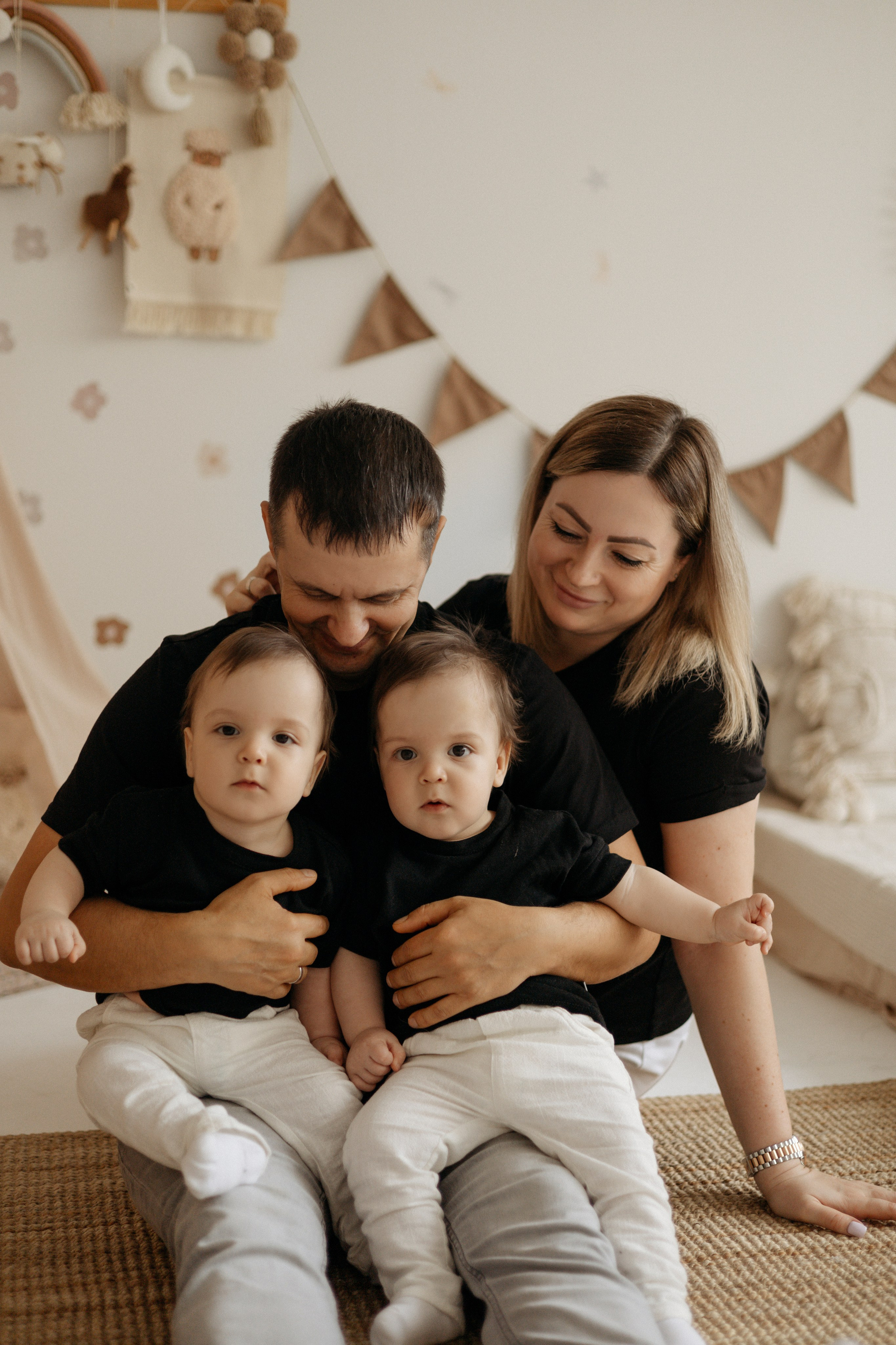 Близнецы годик. Самый теплый фотограф в Краснодаре Рябоконь Ксения