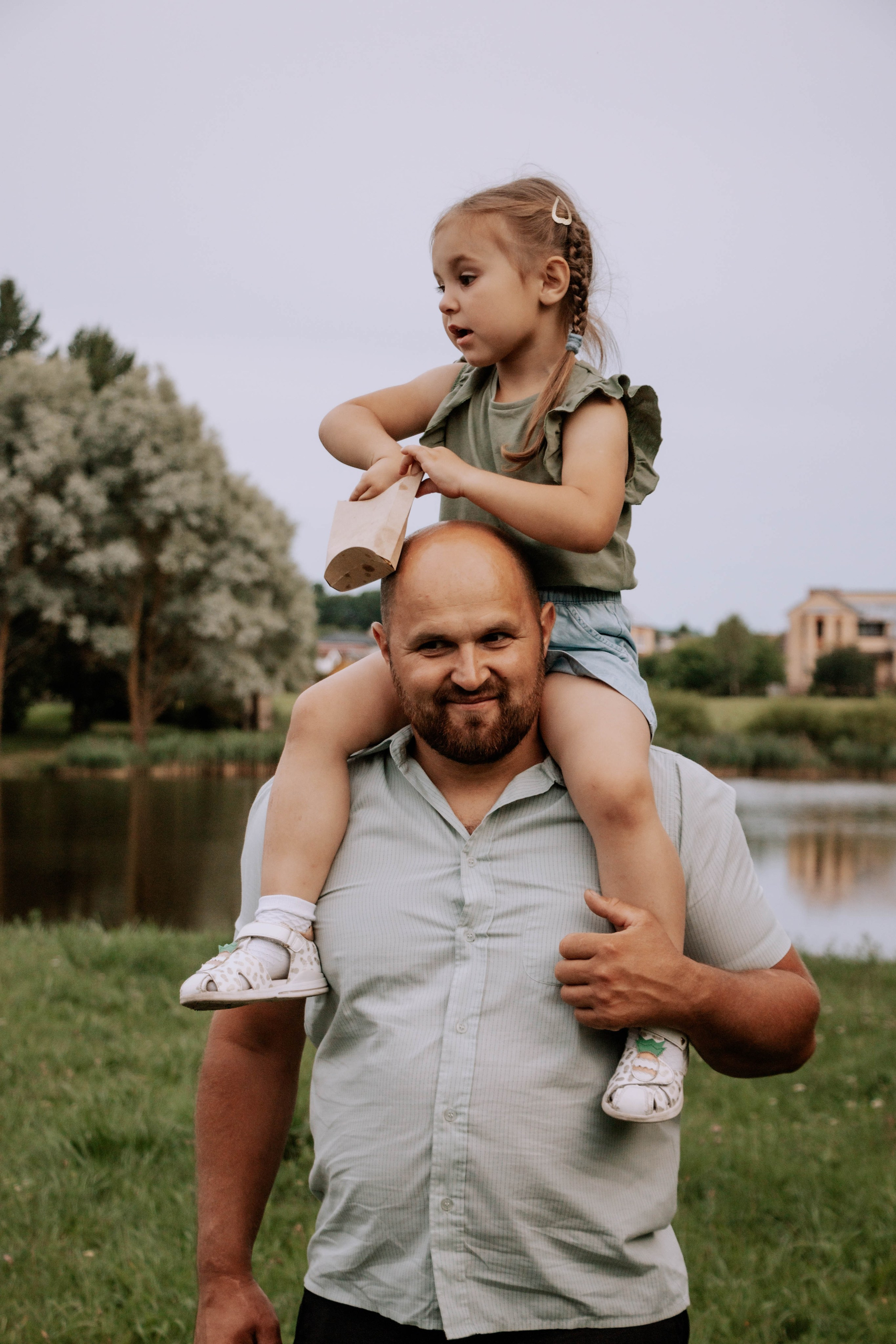 Алексей, Римма, Аннушка и Полина. Бережно сохраняю ваши чувства и истории на своих фотографиях