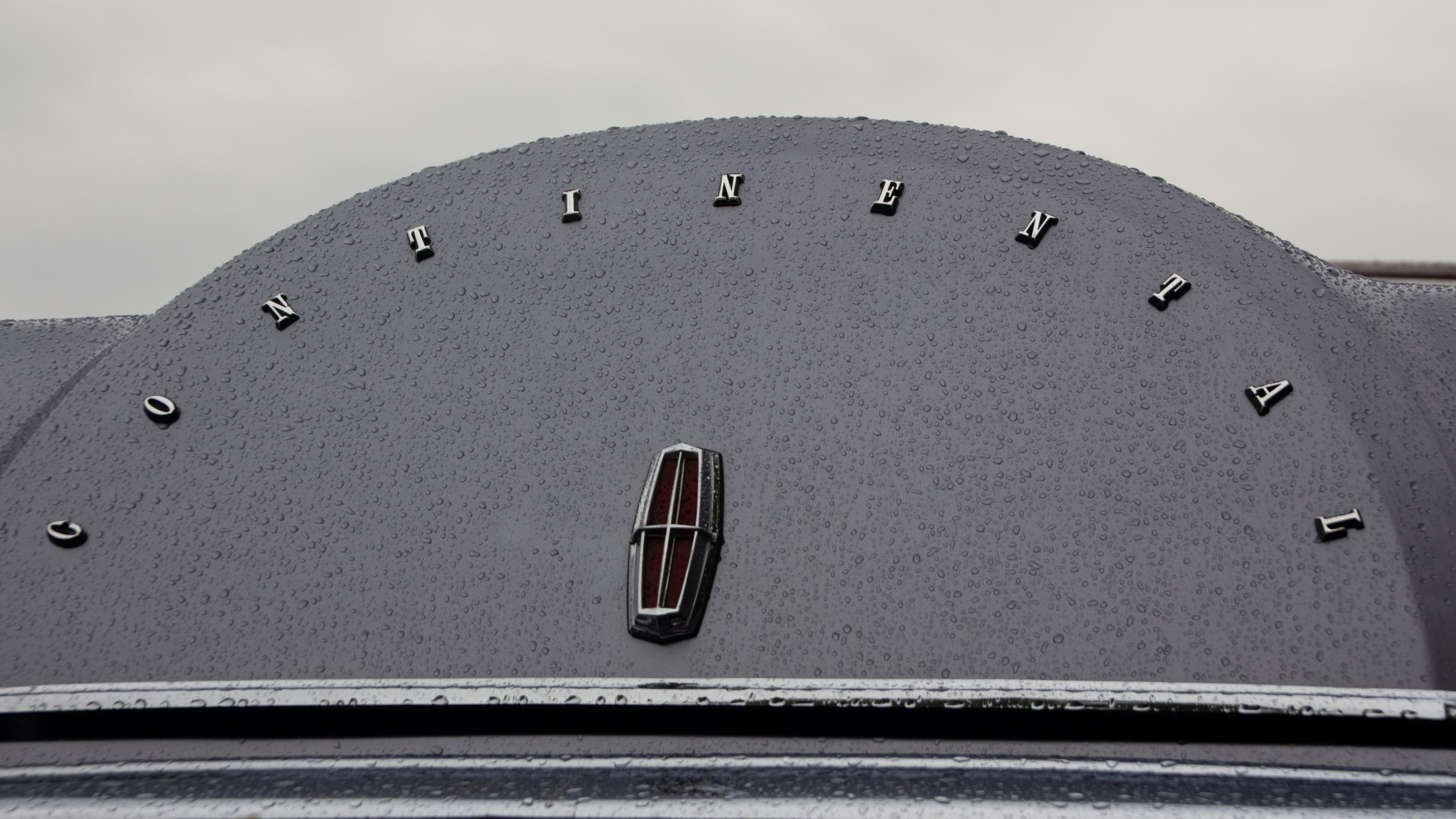 Фото Lincoln Continental Mark IV — купе американской классики