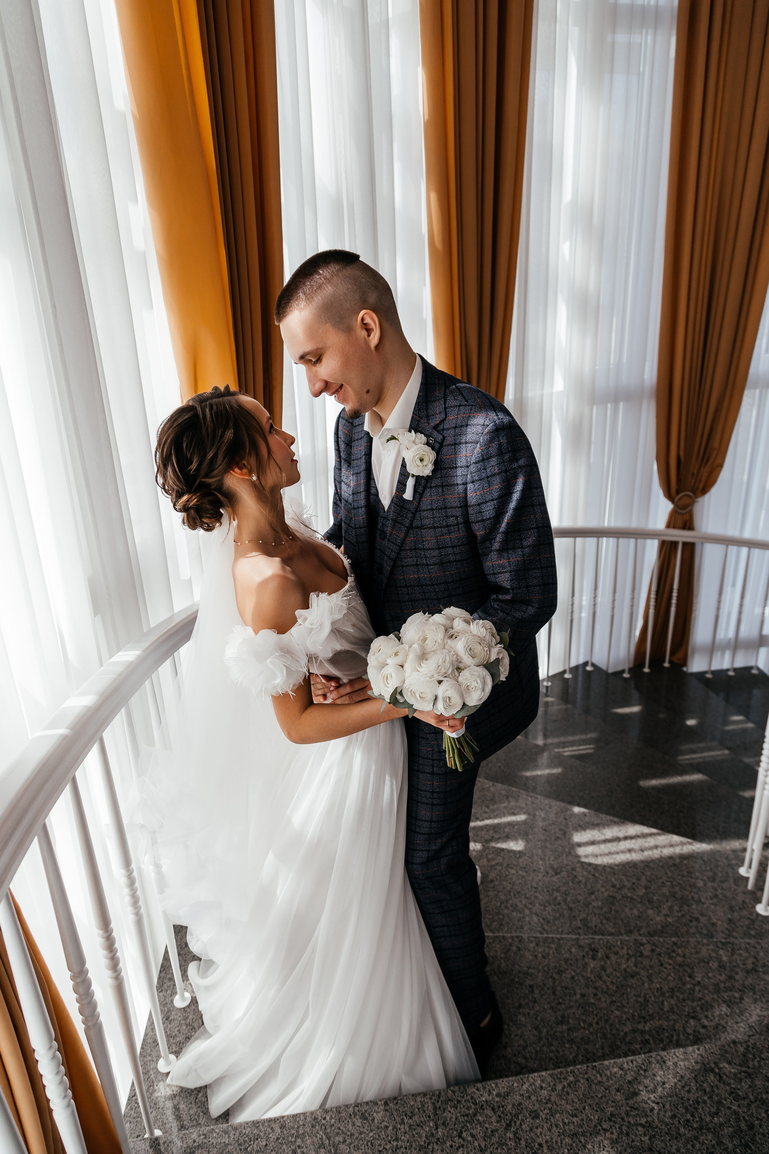 ЗАГС Центральный. Свадебный фотограф Новосибирск