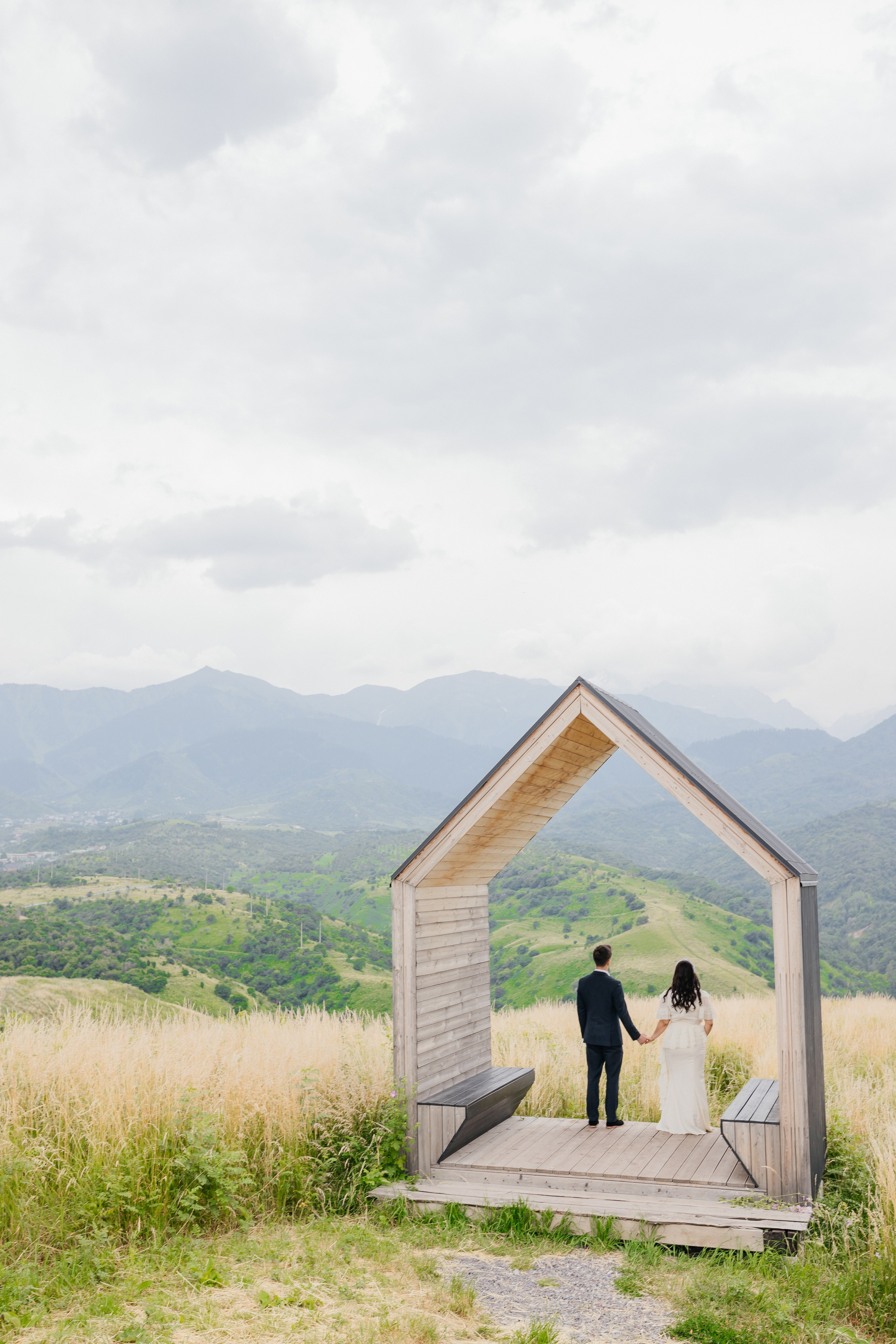 MADI & ARU. Wedding and Fashion photographer