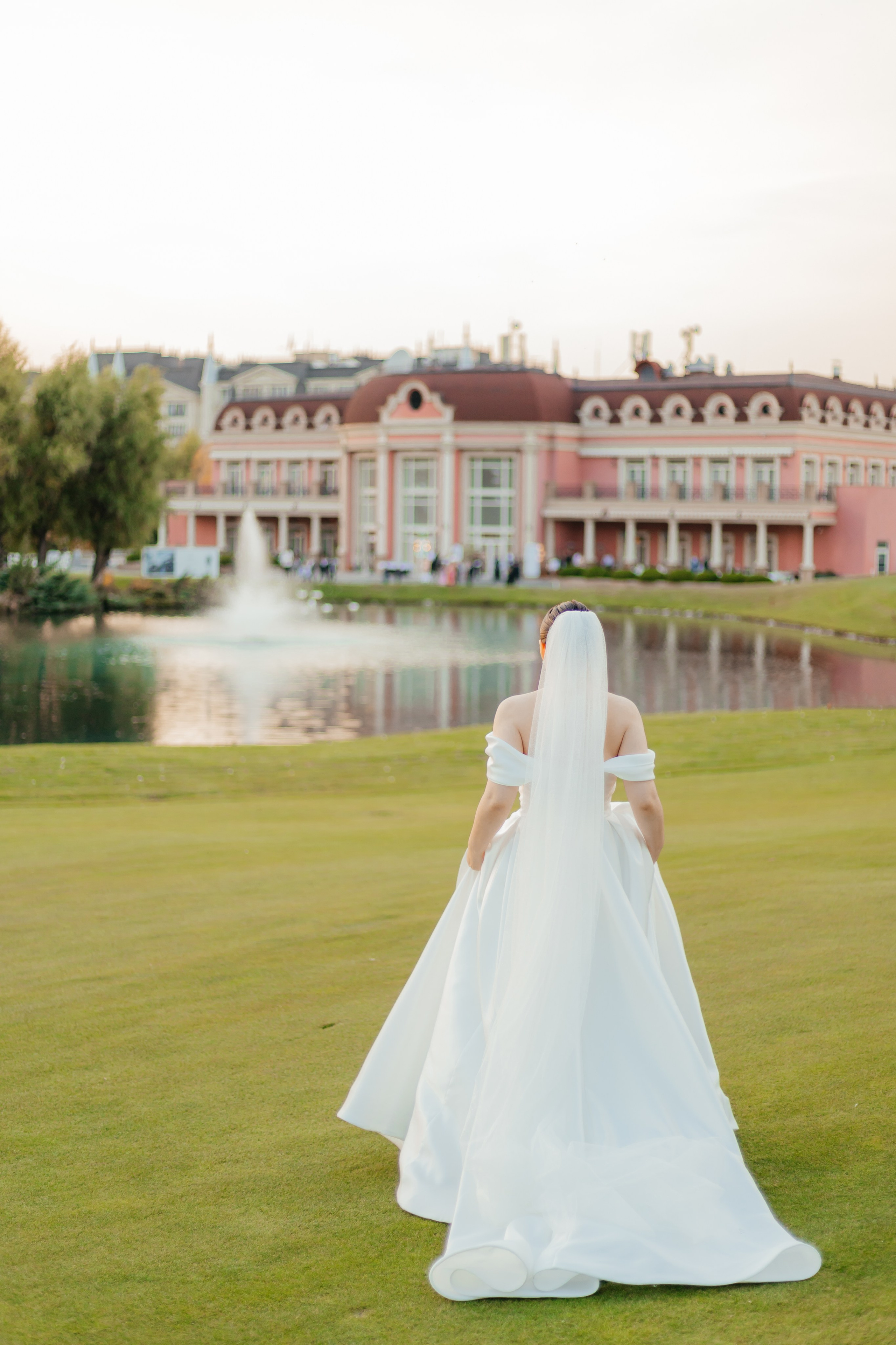 ASKHAT & PERIZAT. Wedding and Fashion photographer