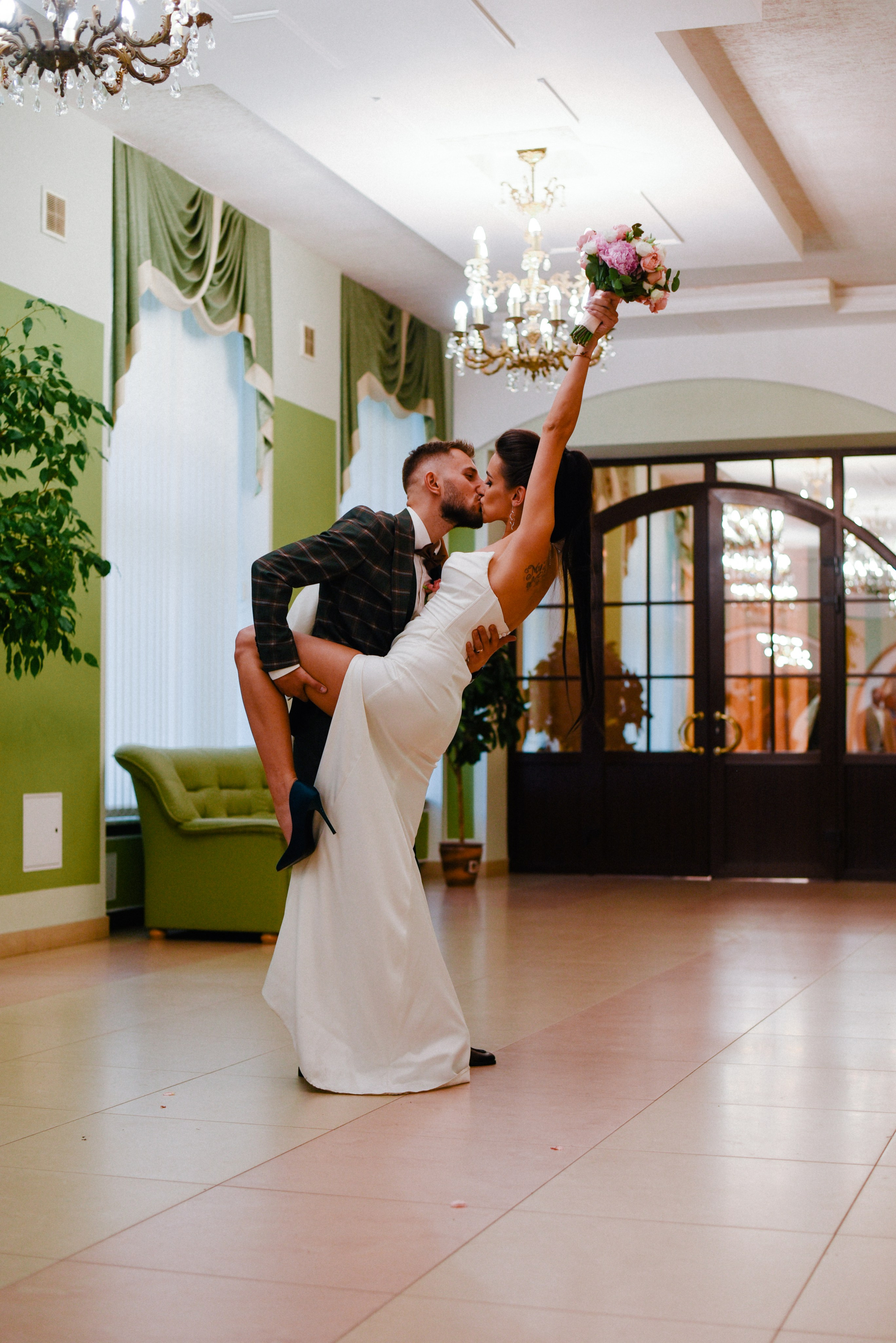 Виктор и Ангелина Банкет на 100 гостей Ресторан Segreto. Фотограф Лола Волна, город Москва