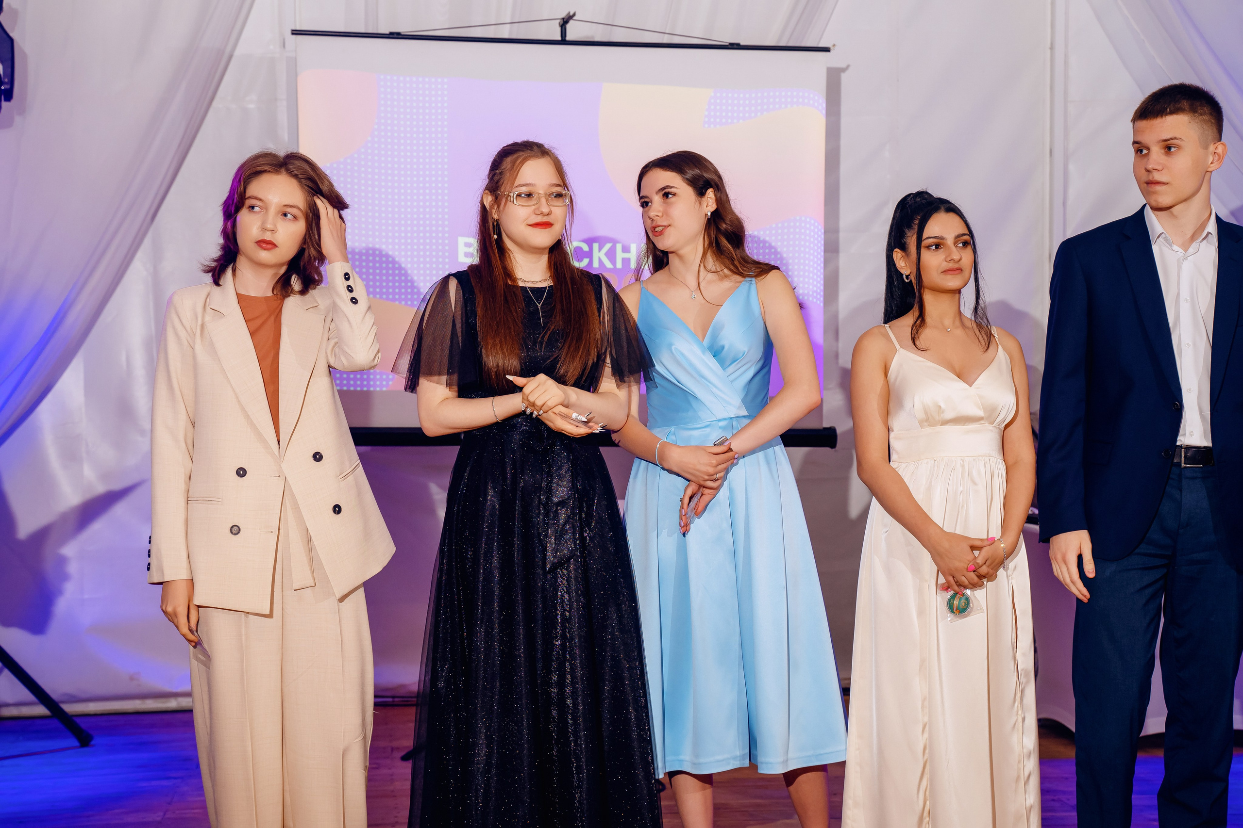 Выпускной 11 класс. Фотограф Ким Наталья в Красноярске