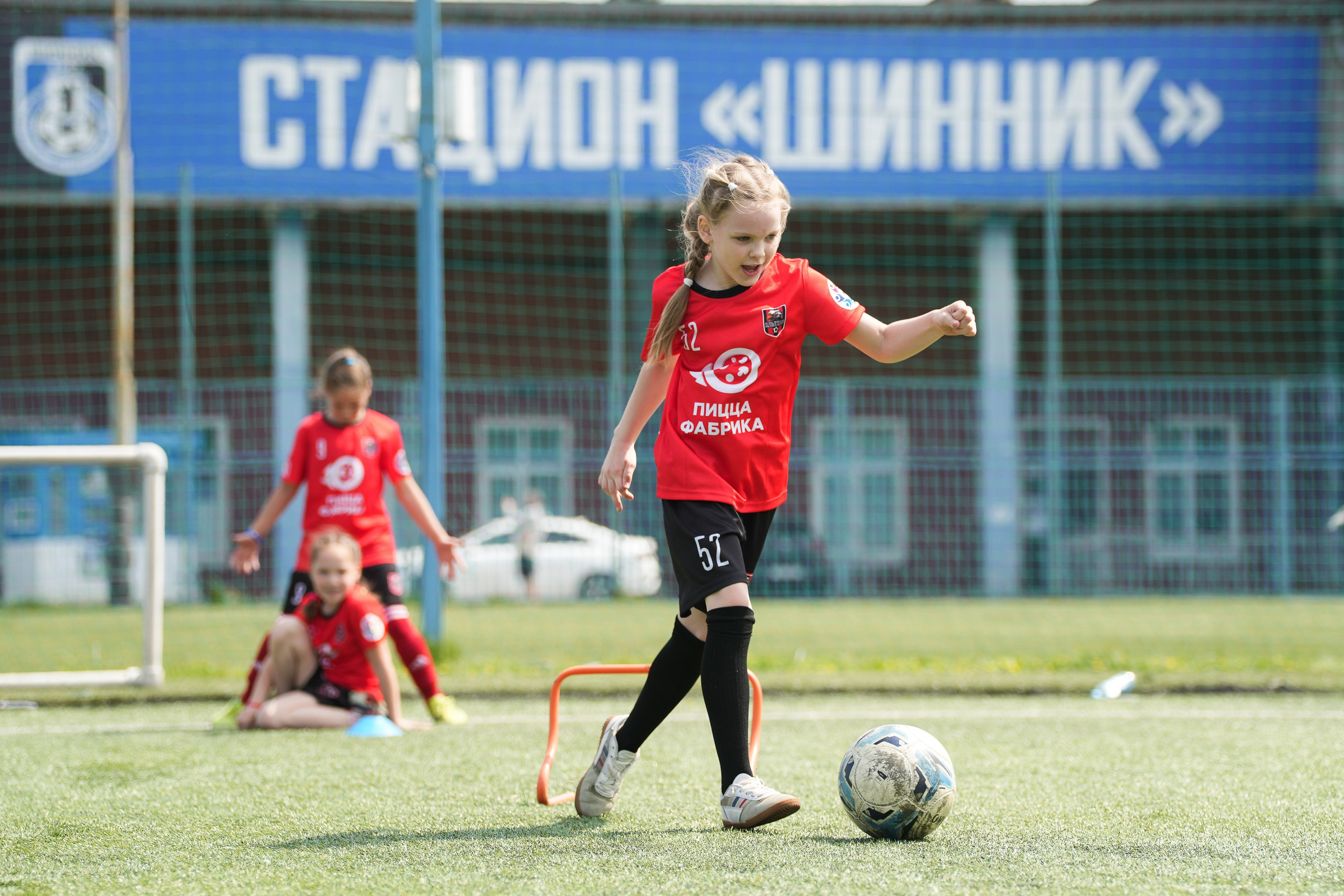 Фестиваль футбола для девочек г. Ярославль. Репортажный фотограф Сергей Сажин г. Ярославль