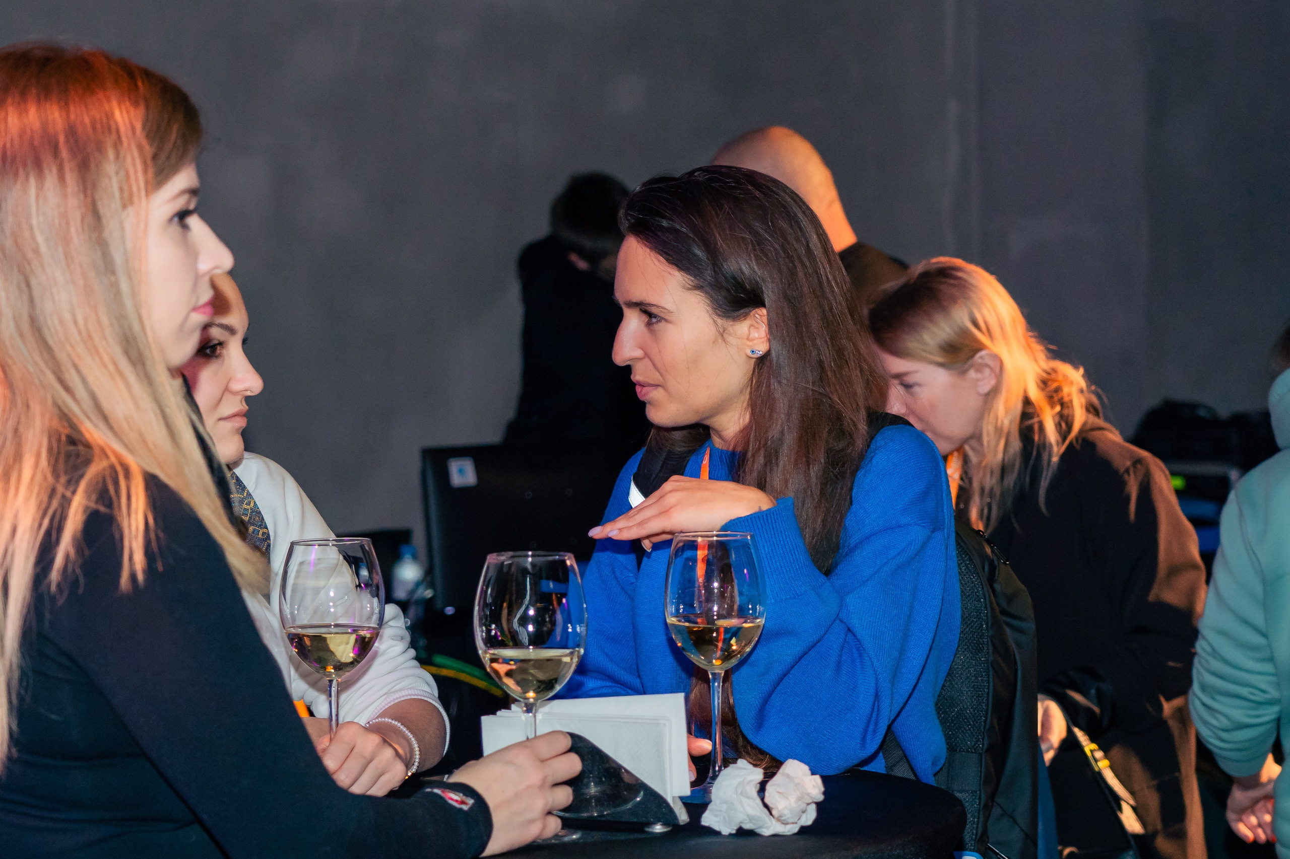 QIWI Server Party. Главная