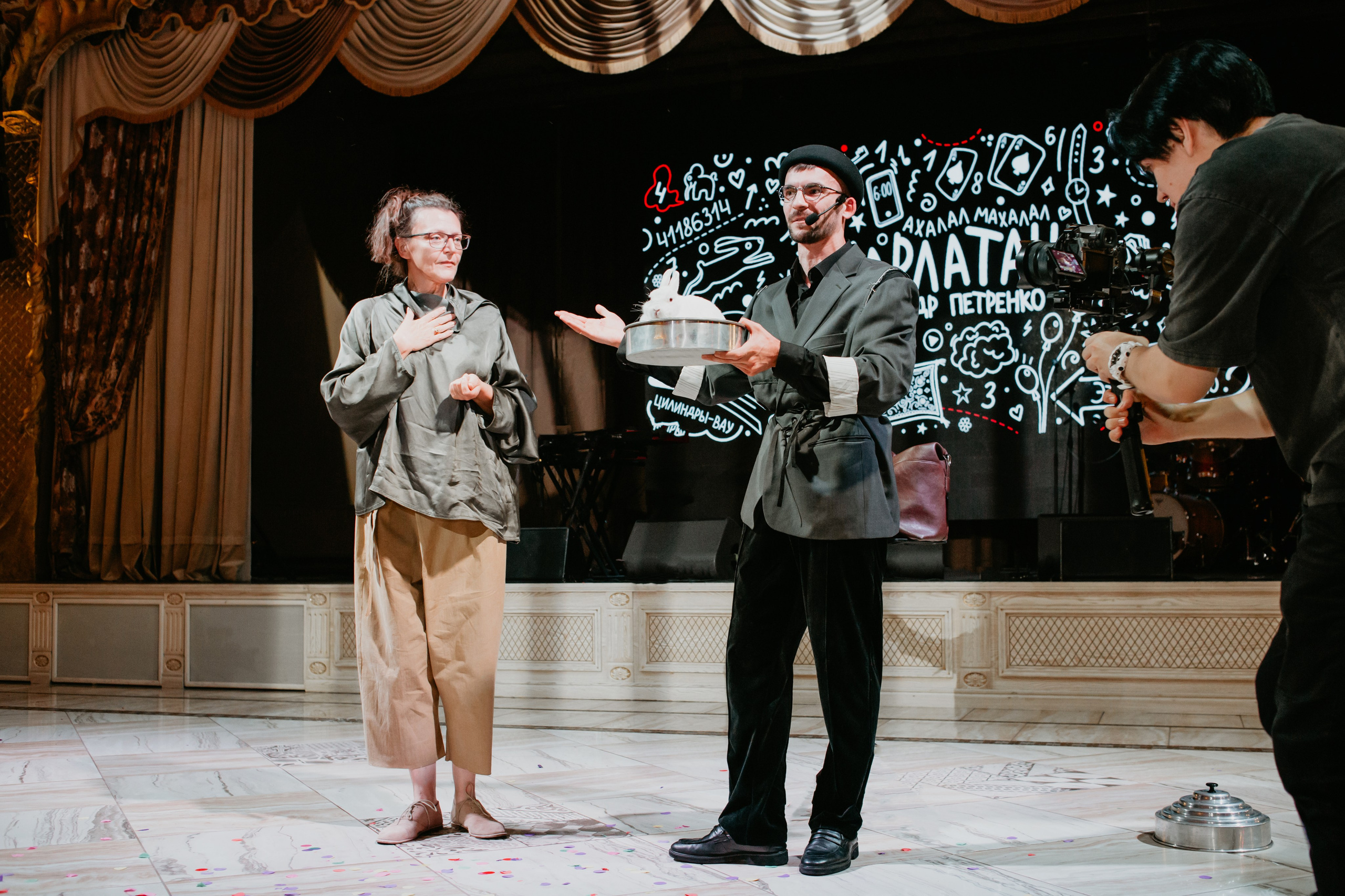 Выпускной. 11 лицей. Фотограф в Челябинске Ополихина Анна