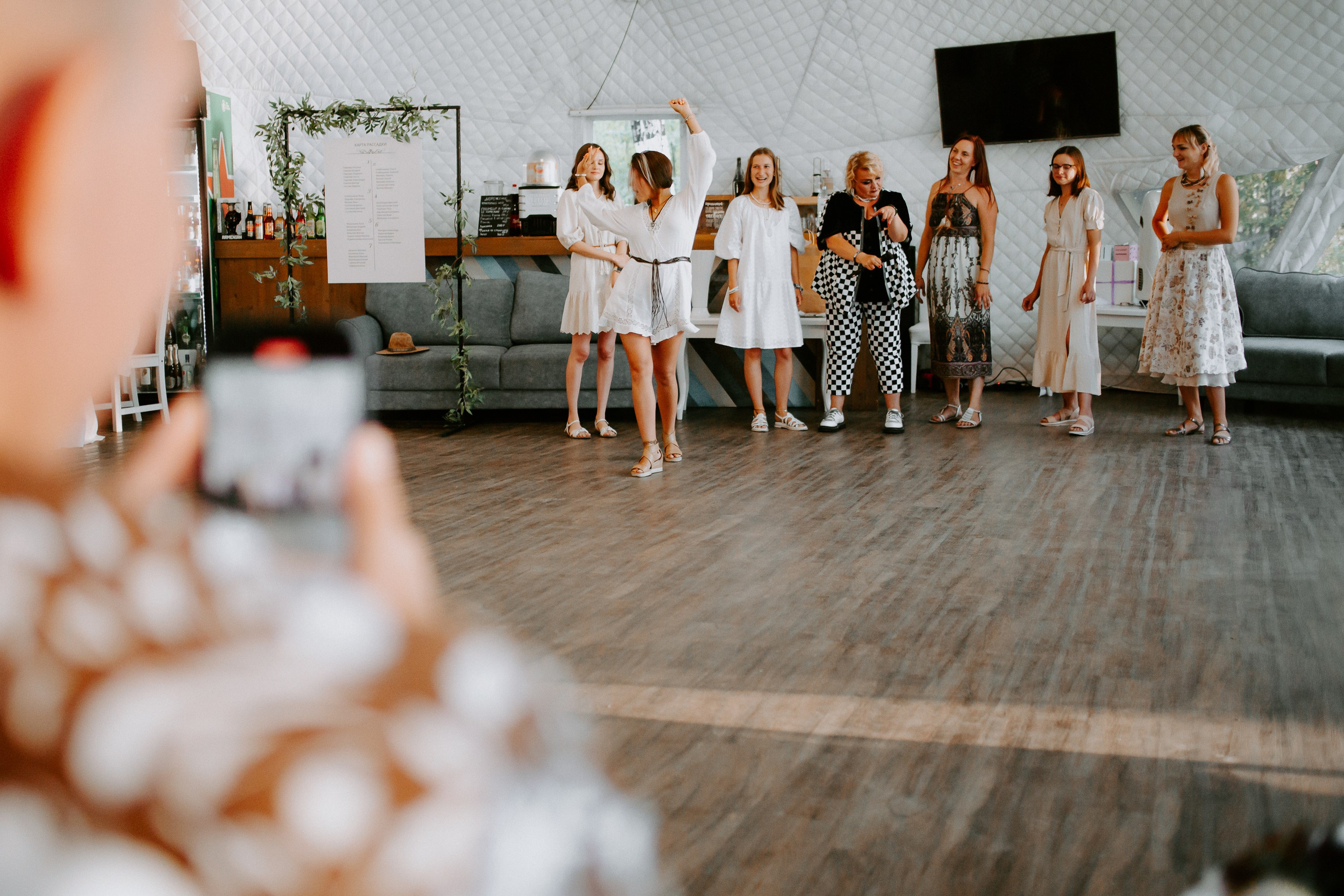 Выездная регистрация и свадебный банкет. Евгения и Илья. Фотограф в Челябинске Ополихина Анна