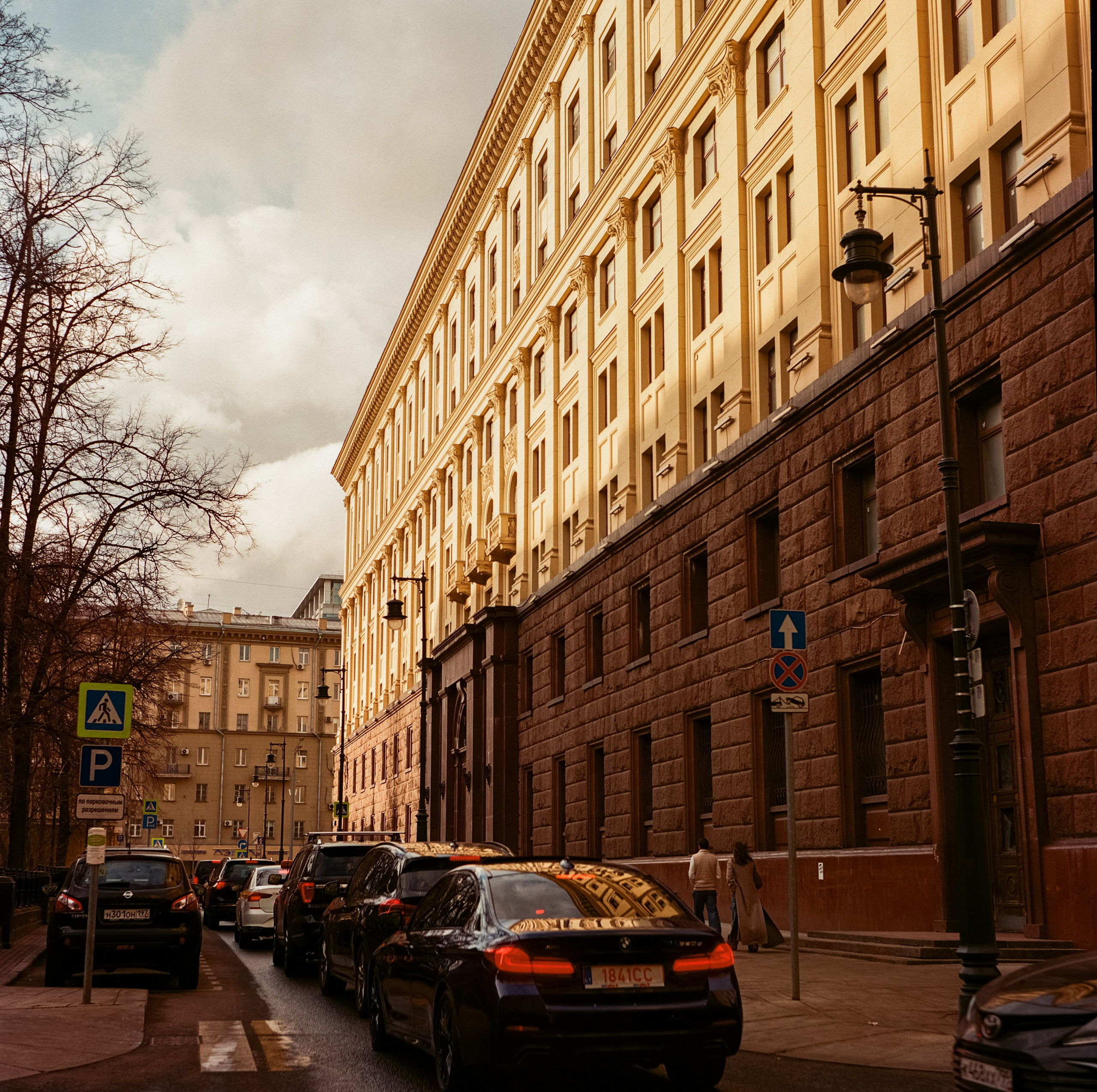 Koniflex / Kodak Aerocolor IV 125 / Благовещенский пер. / апрель 2024