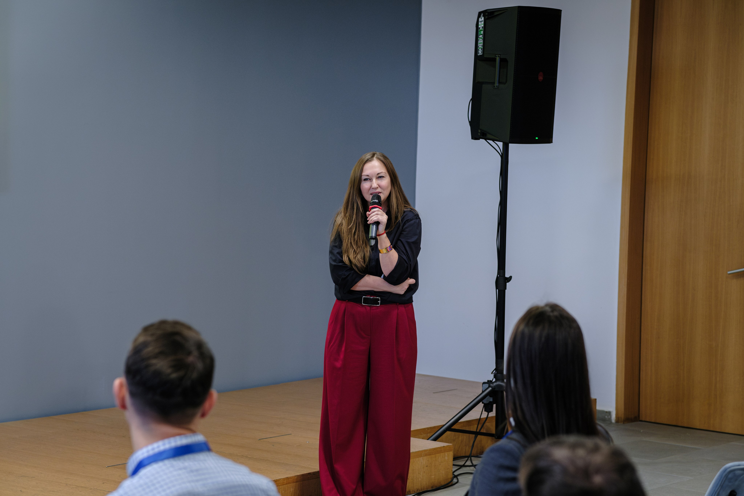 METRO. Репортажный и портретный фотограф в Москве Илья Спиридонов