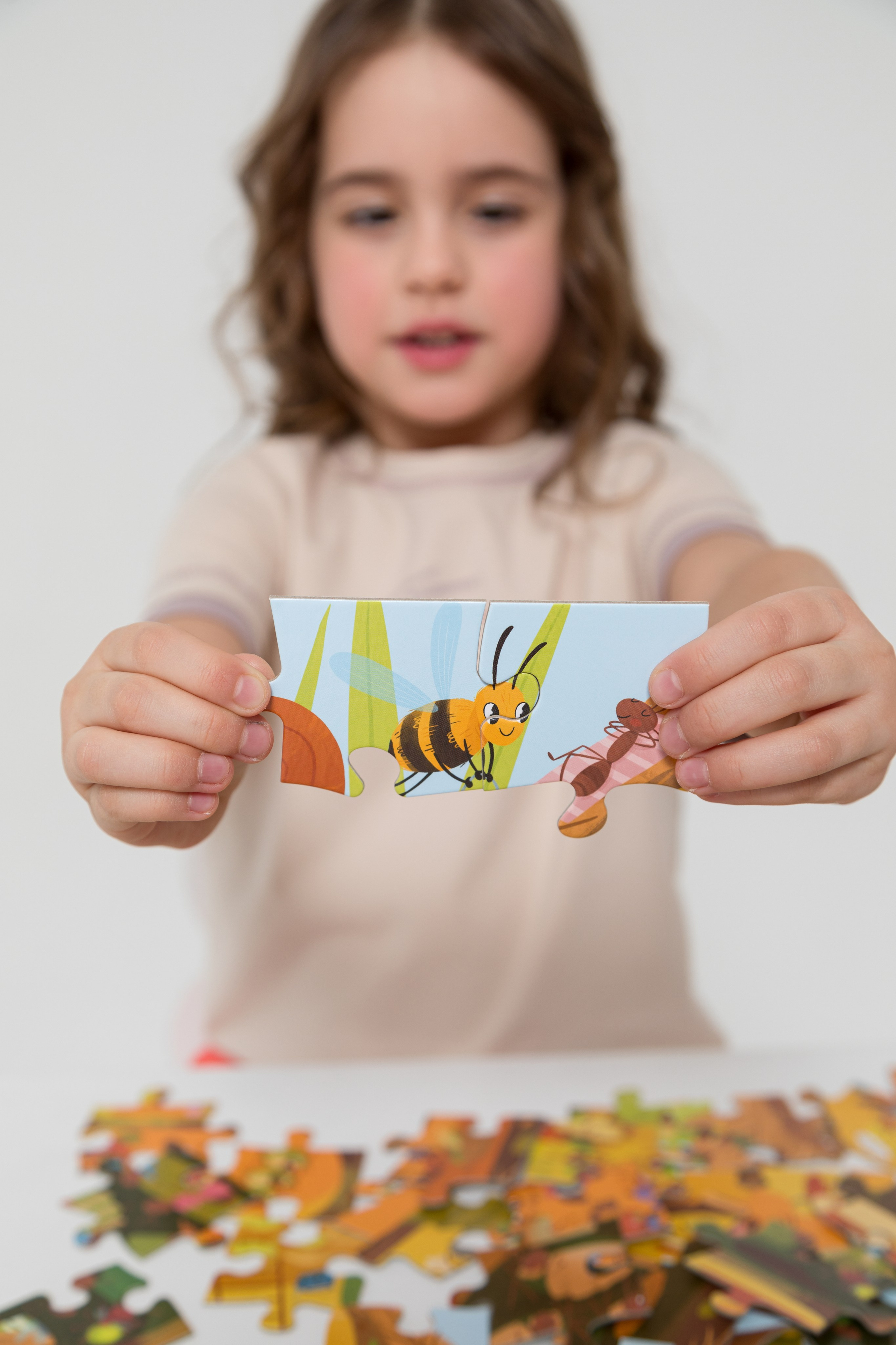 Имиджевая и каталожная съёмка для бренда детских пазлов. Детский и контент фотограф Надя Волкова Санкт-Петербург