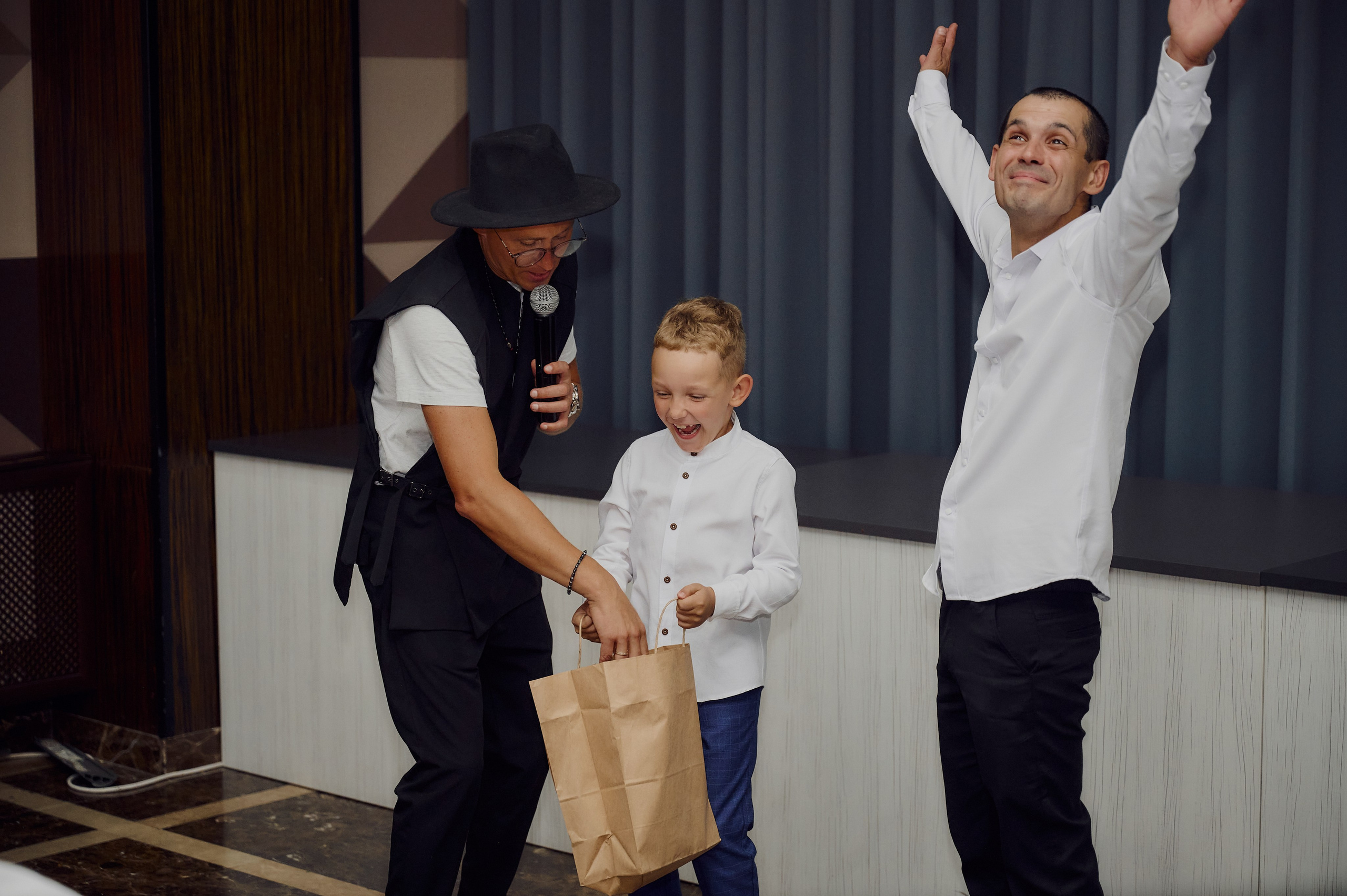 Выездная фотосессия в Туле. Свадебный фотограф в Туле Никита Беляев