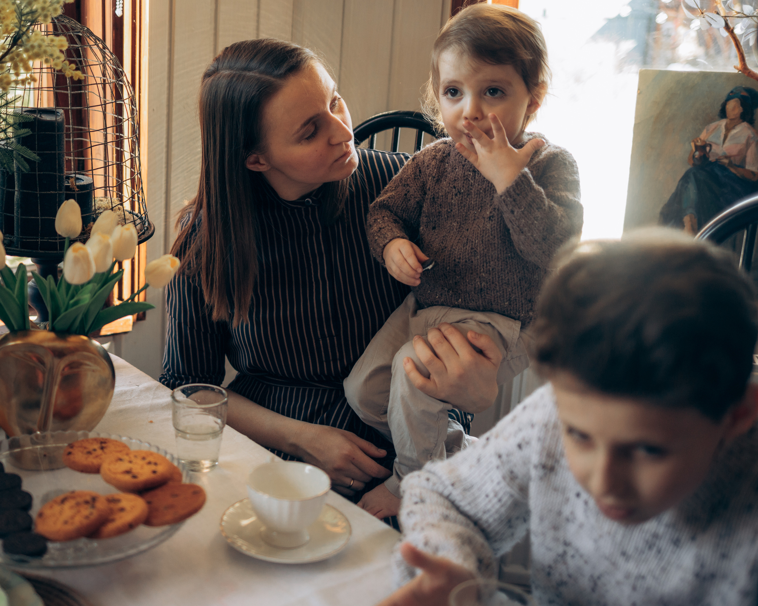 Анастасия, Манс, Паша, Маша, Саша, Федя. Всем привет! Меня зовут Евгения Попова и я семейный фотограф в Москве