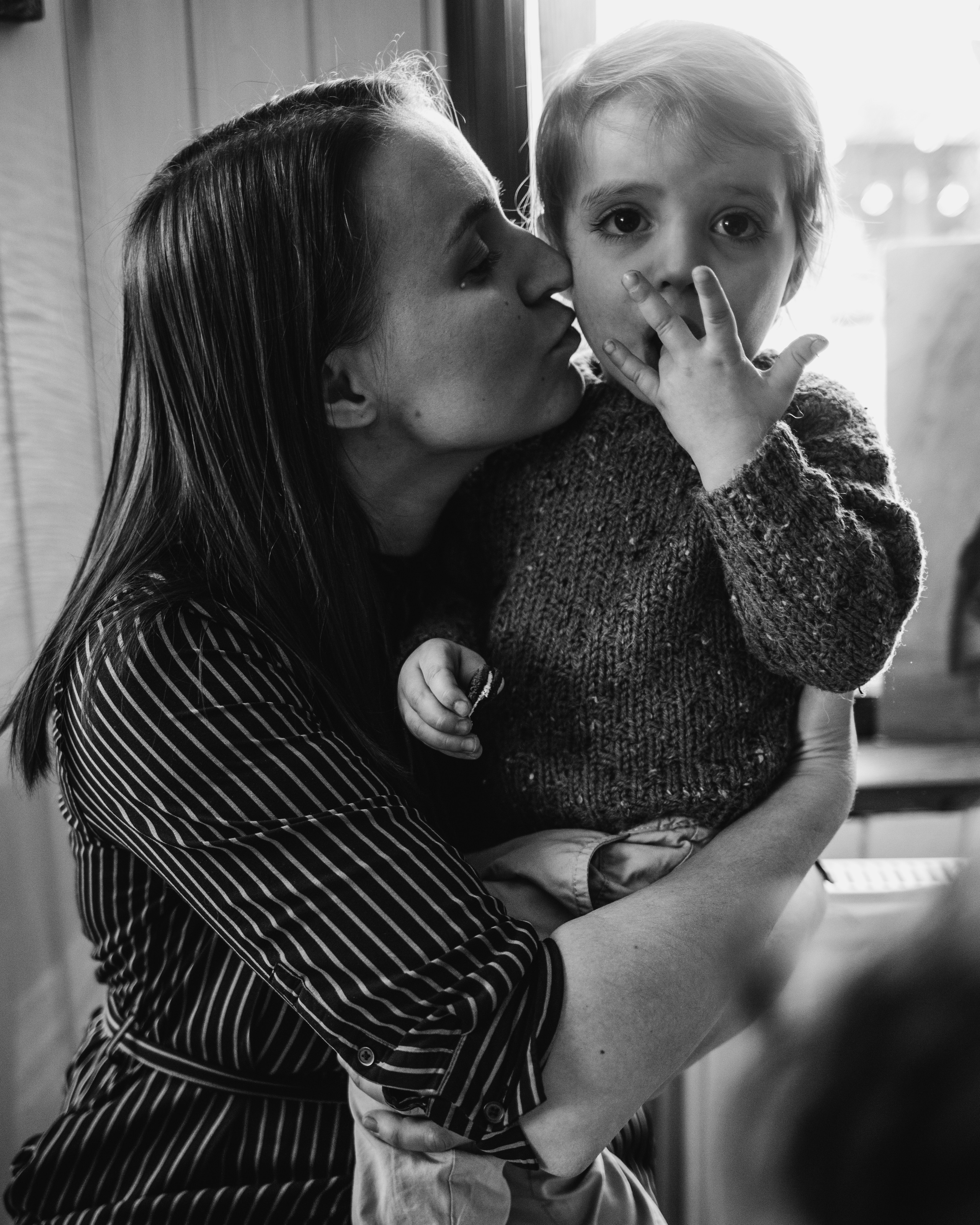 Анастасия, Манс, Паша, Маша, Саша, Федя. Всем привет! Меня зовут Евгения Попова и я семейный фотограф в Москве