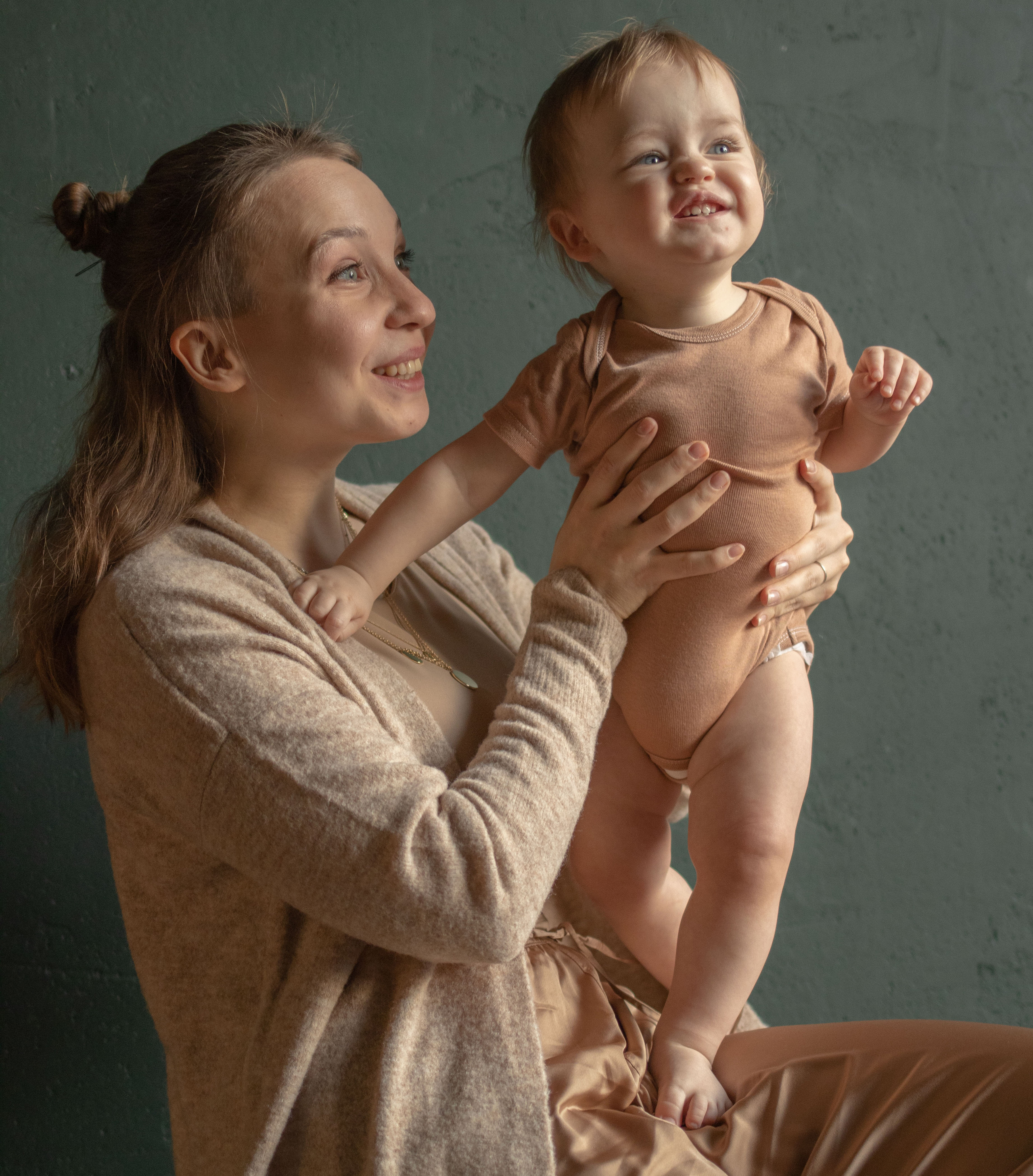 Анна и Яша. Всем привет! Меня зовут Евгения Попова и я семейный фотограф в Москве