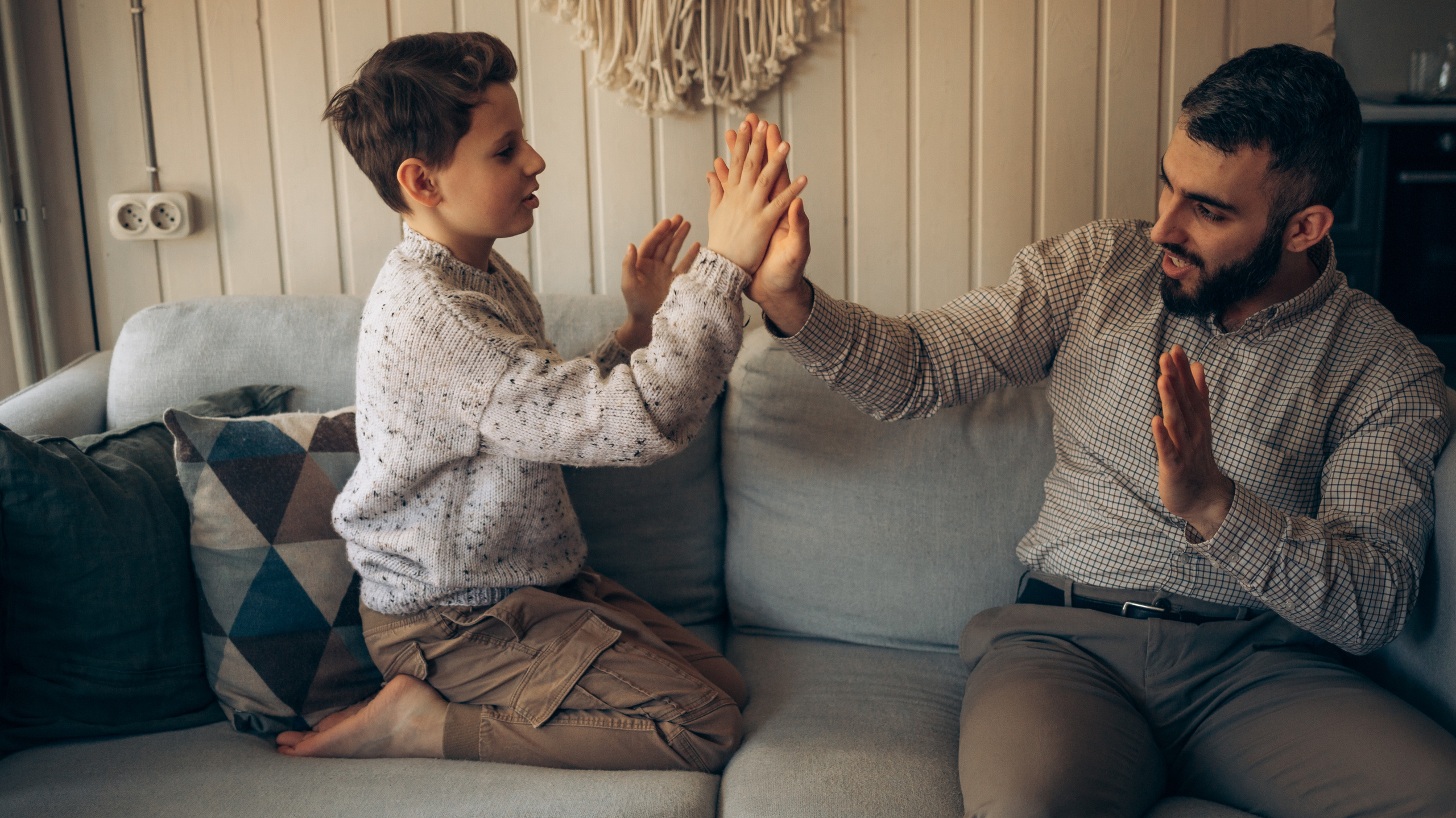 Анастасия, Манс, Паша, Маша, Саша, Федя. Всем привет! Меня зовут Евгения Попова и я семейный фотограф в Москве