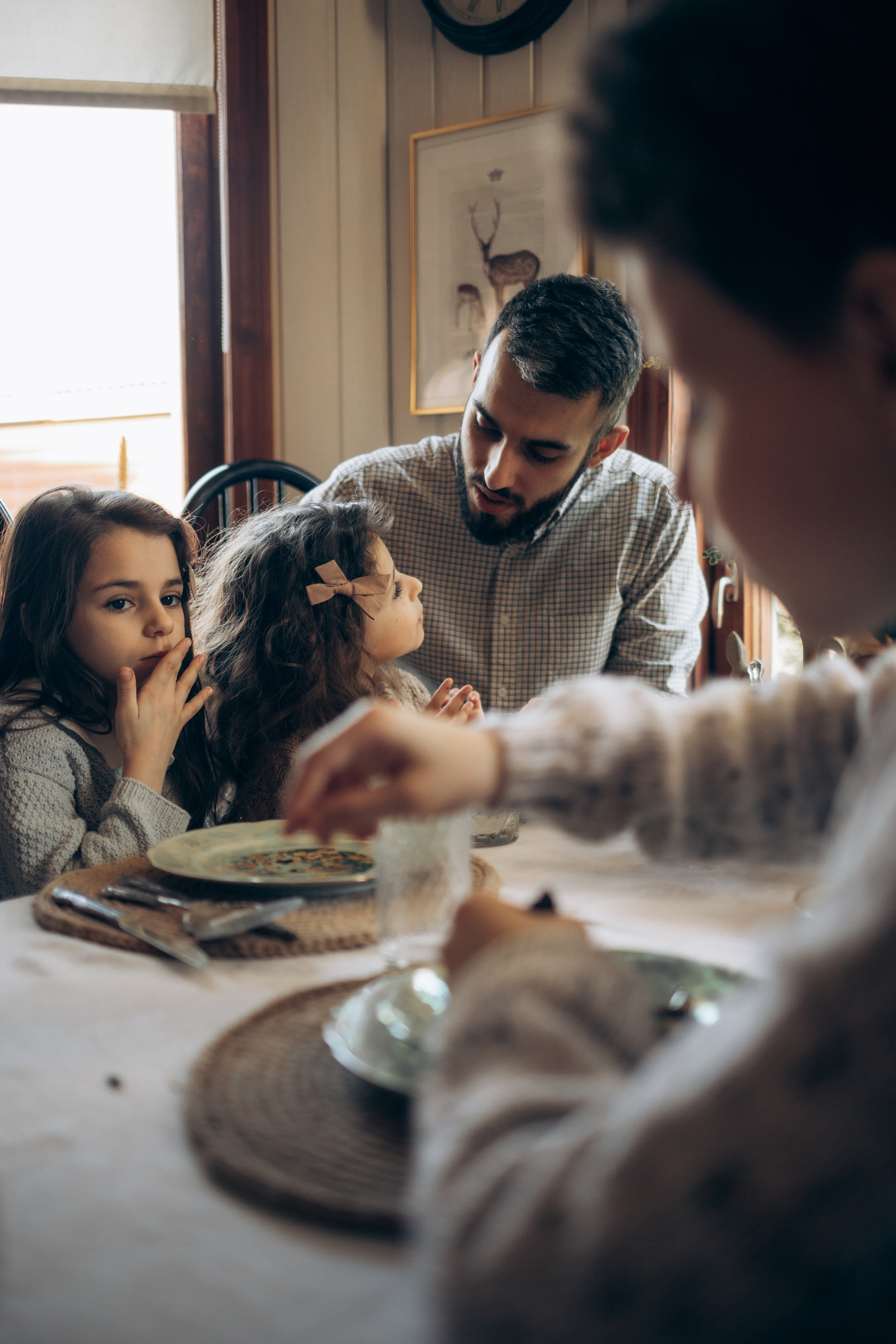 Анастасия, Манс, Паша, Маша, Саша, Федя. Всем привет! Меня зовут Евгения Попова и я семейный фотограф в Москве